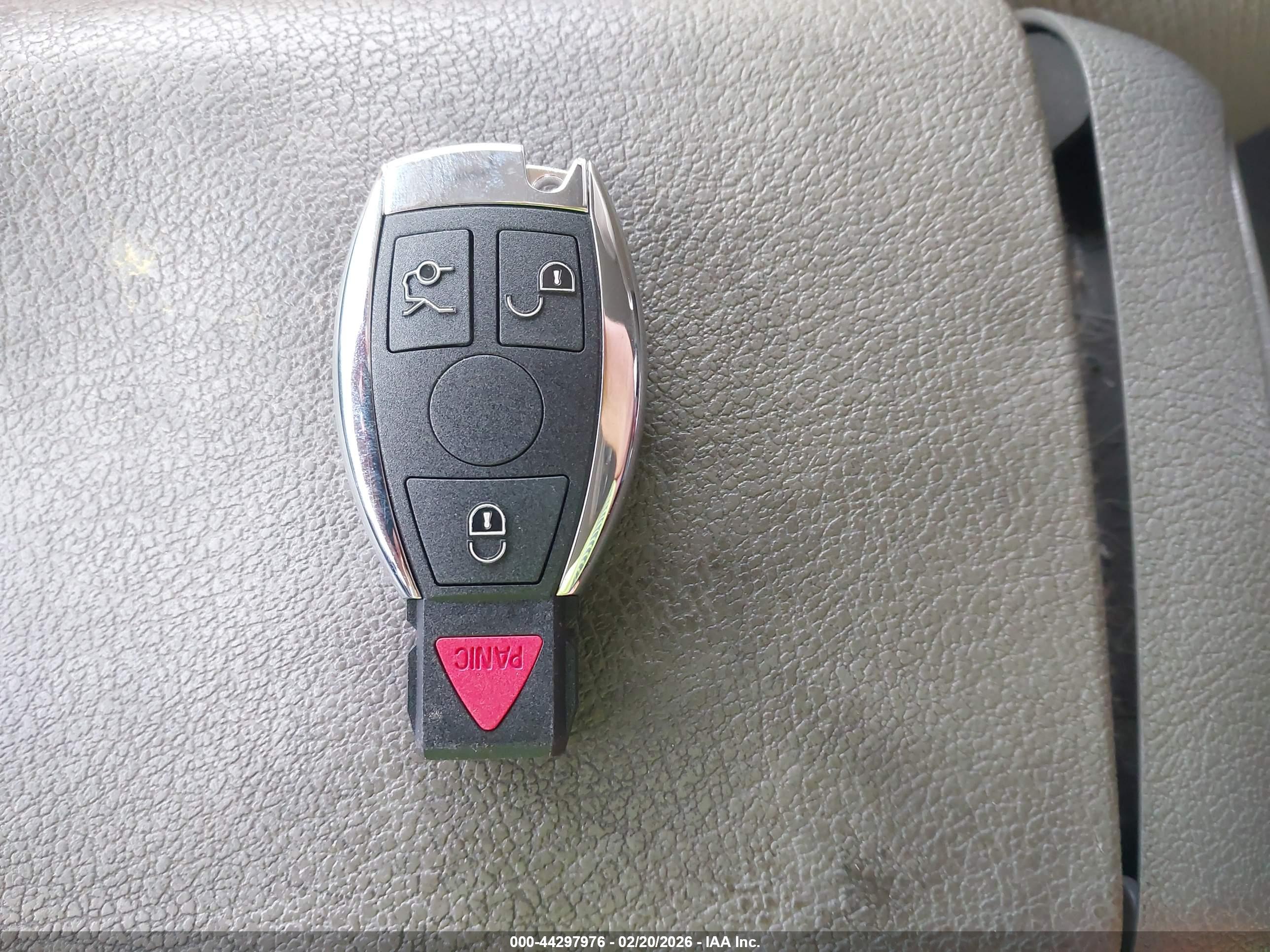 MERCEDES-BENZ S image 11