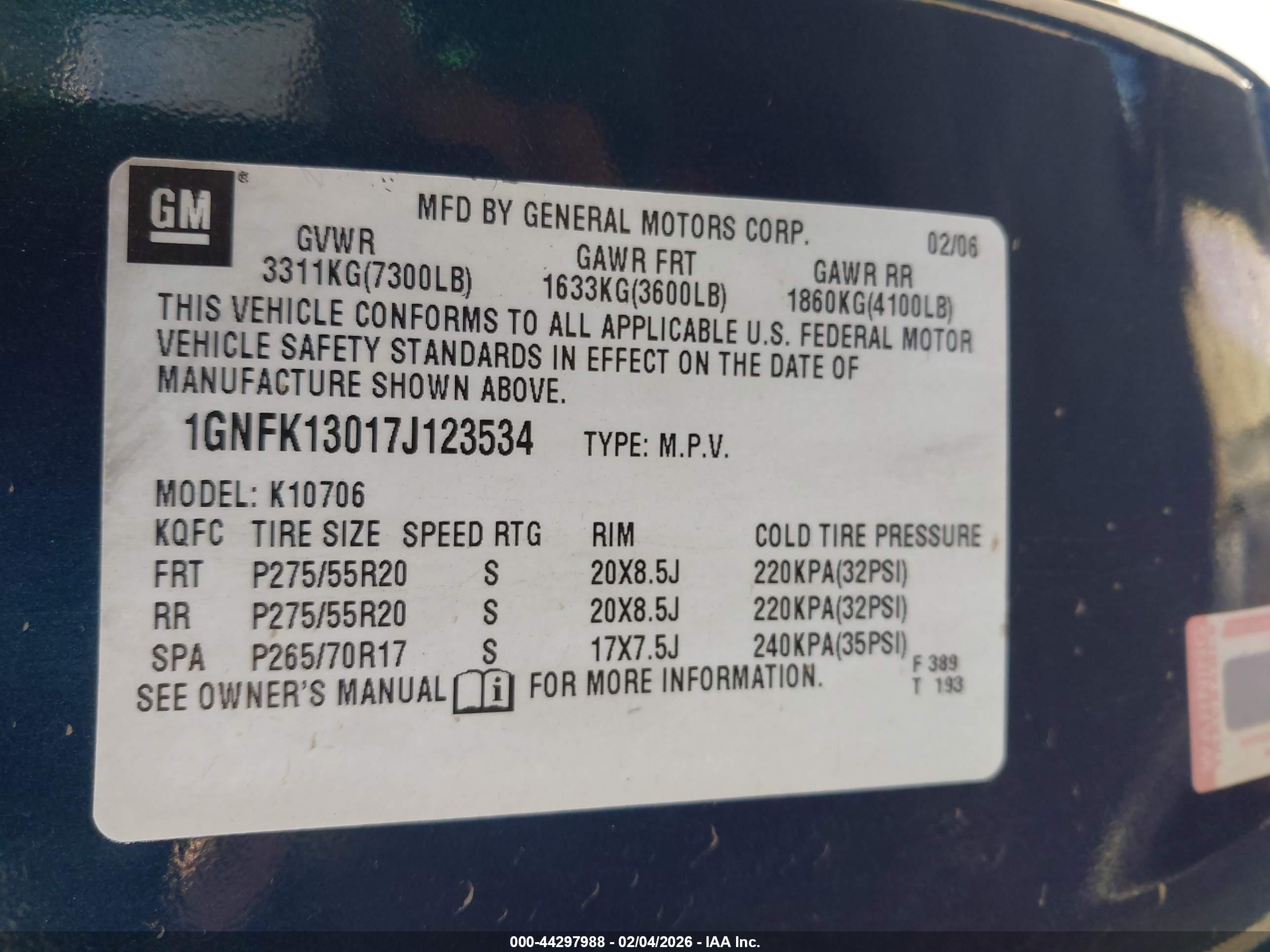 CHEVROLET TAHOE image 9