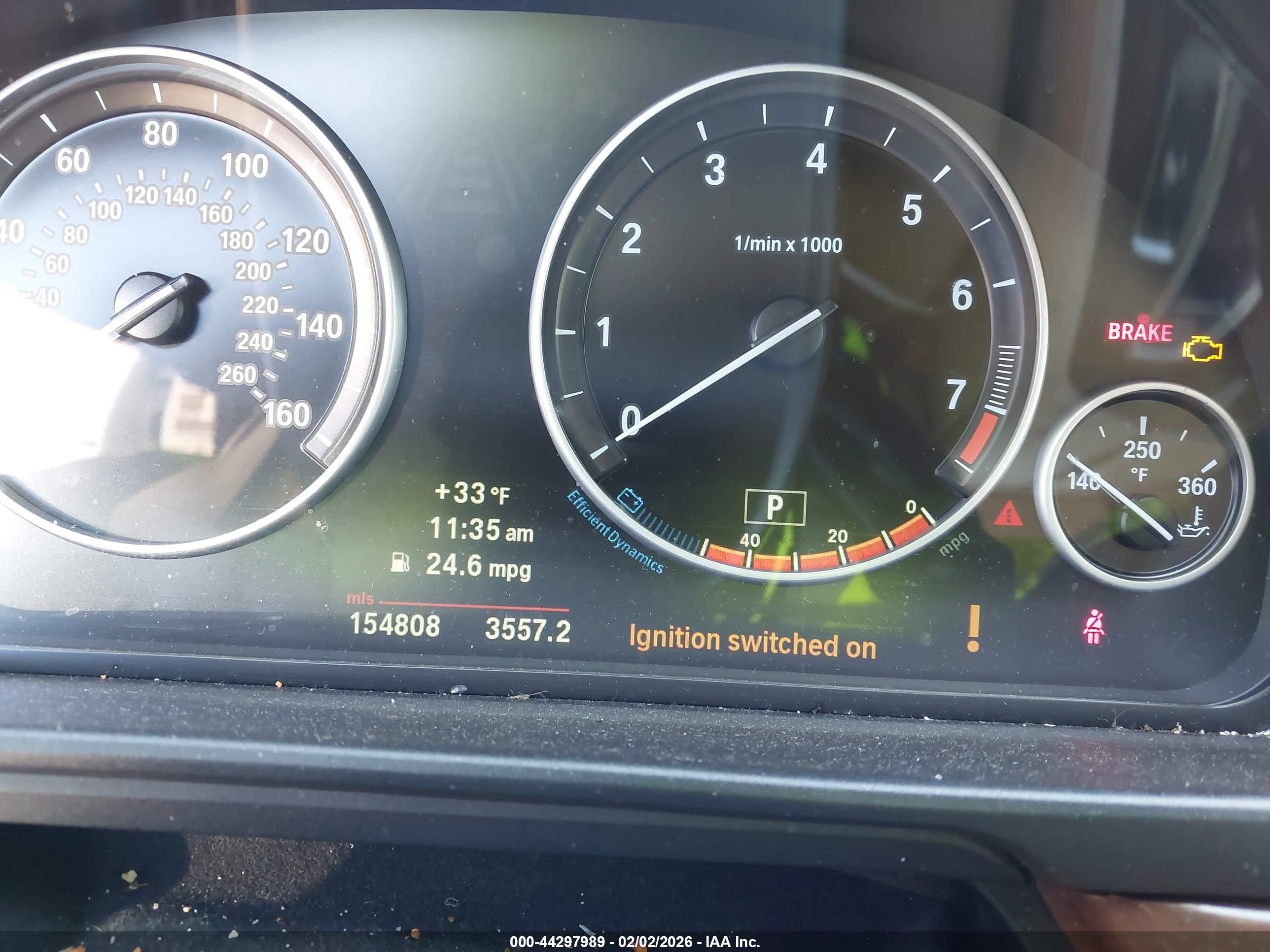 BMW 528I image 7