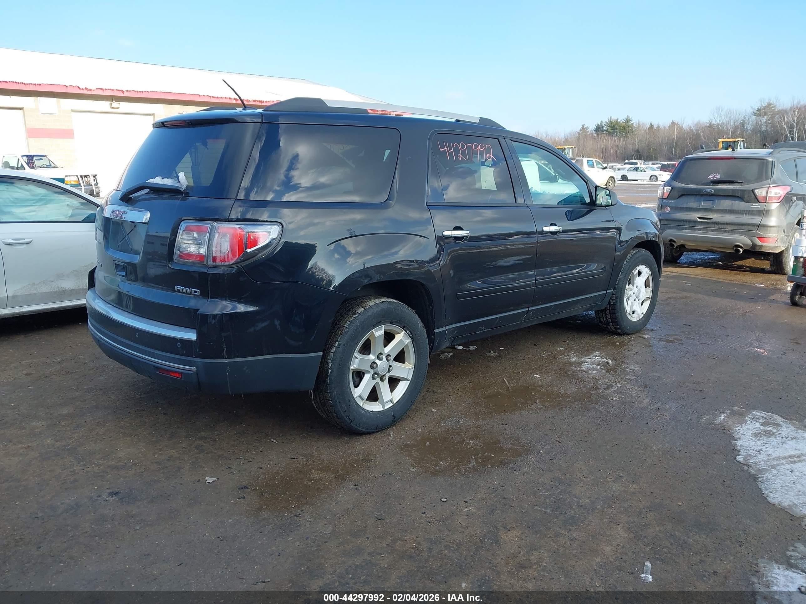 GMC ACADIA image 4