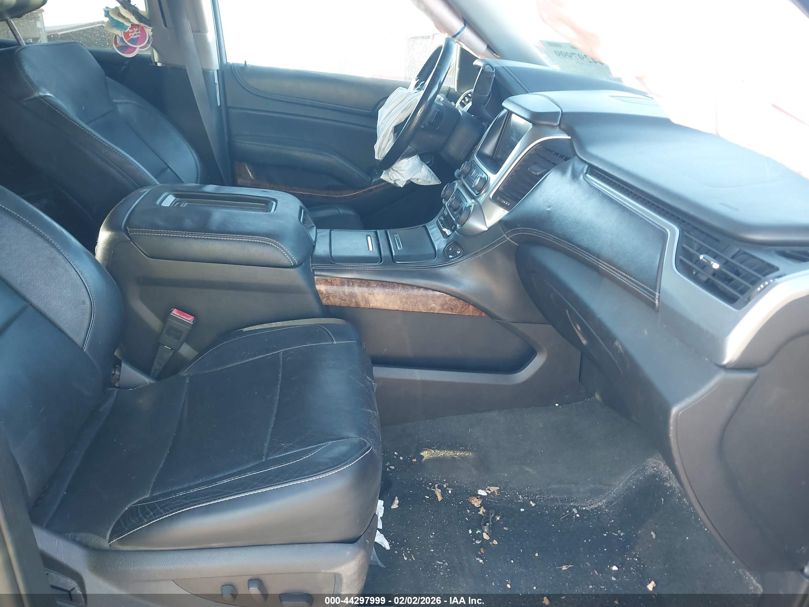 CHEVROLET TAHOE image 5