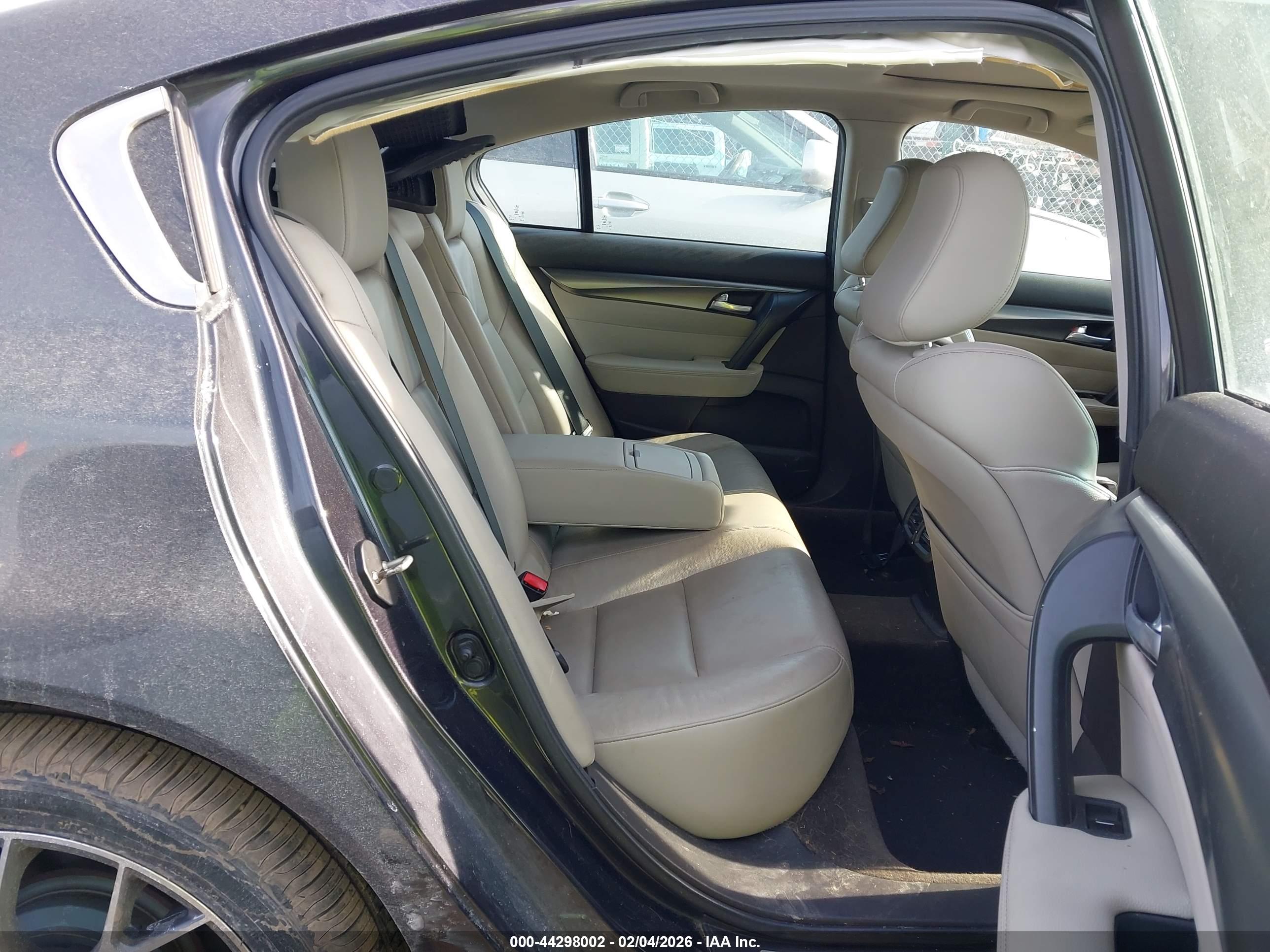 ACURA TL image 8