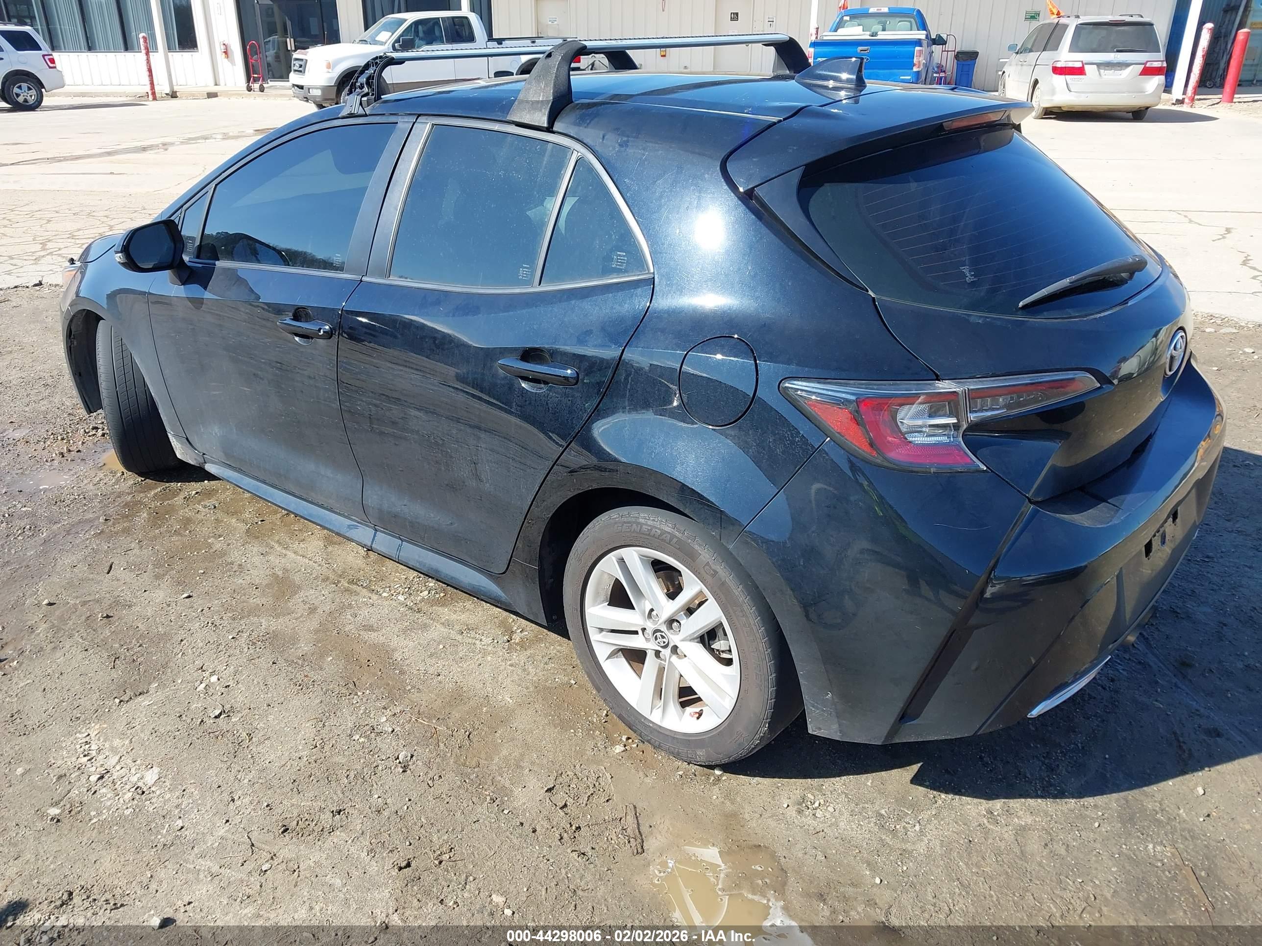 TOYOTA COROLLA image 3