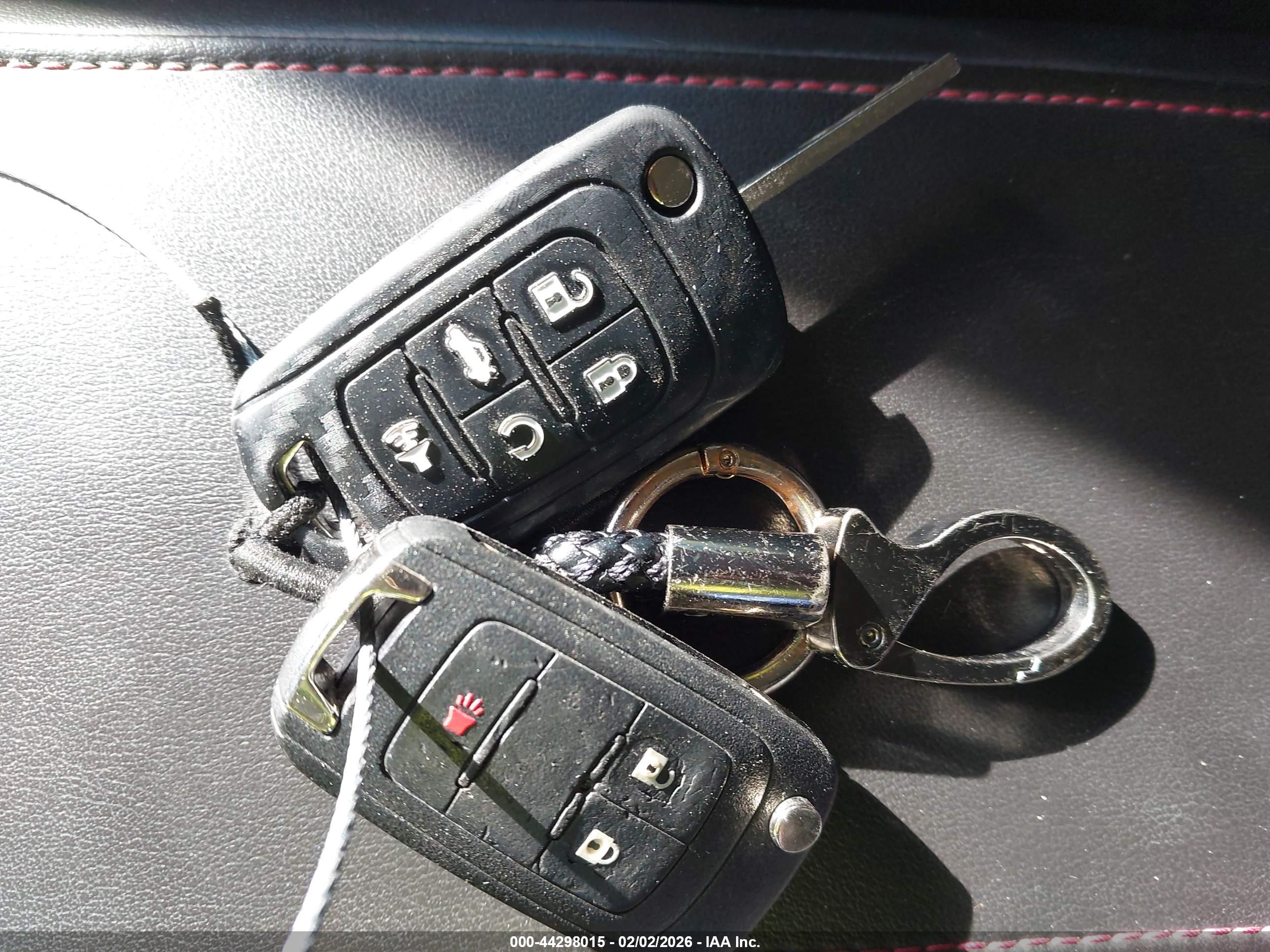 GMC TERRAIN image 11