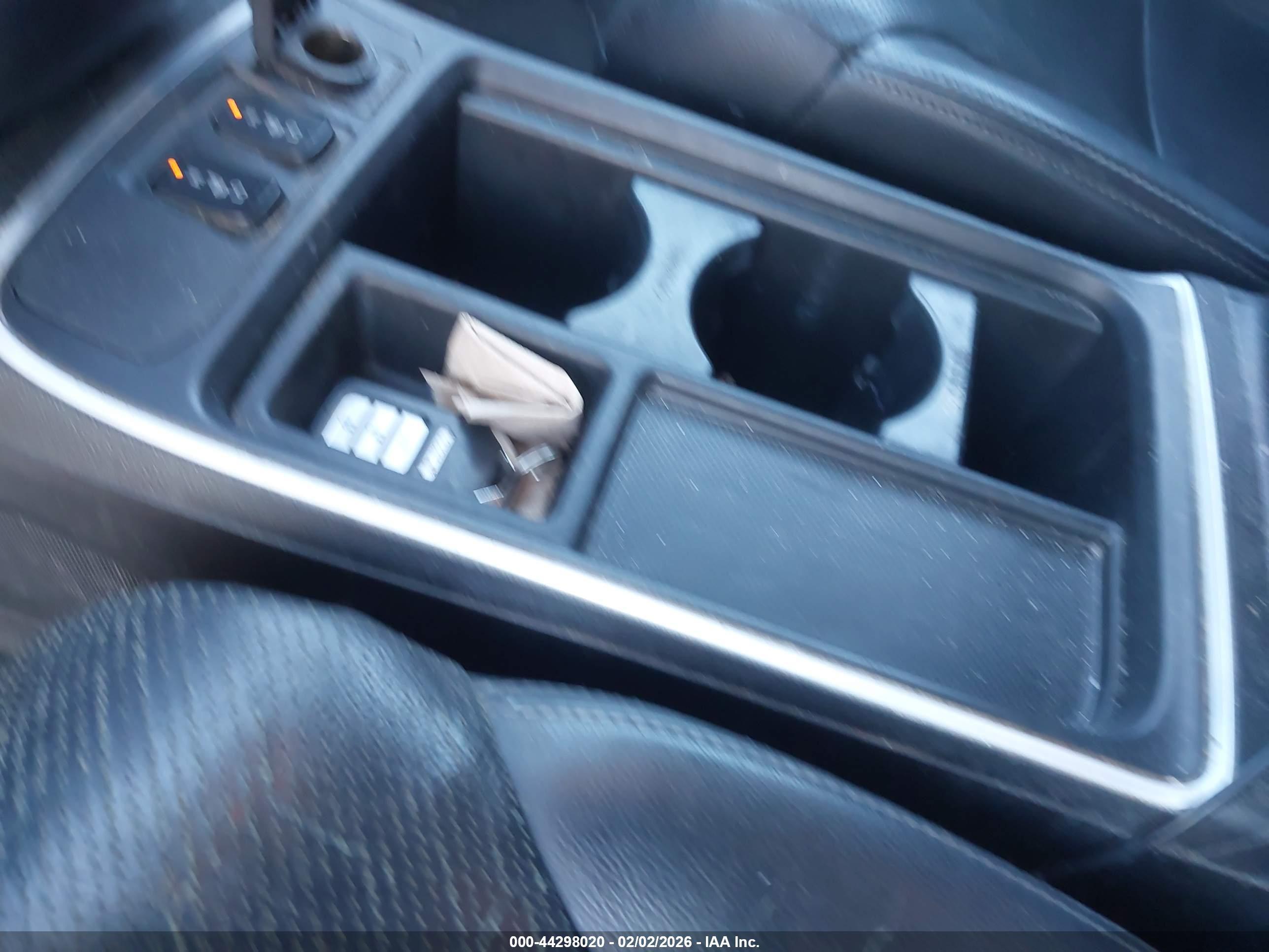 HONDA CR-V image 11