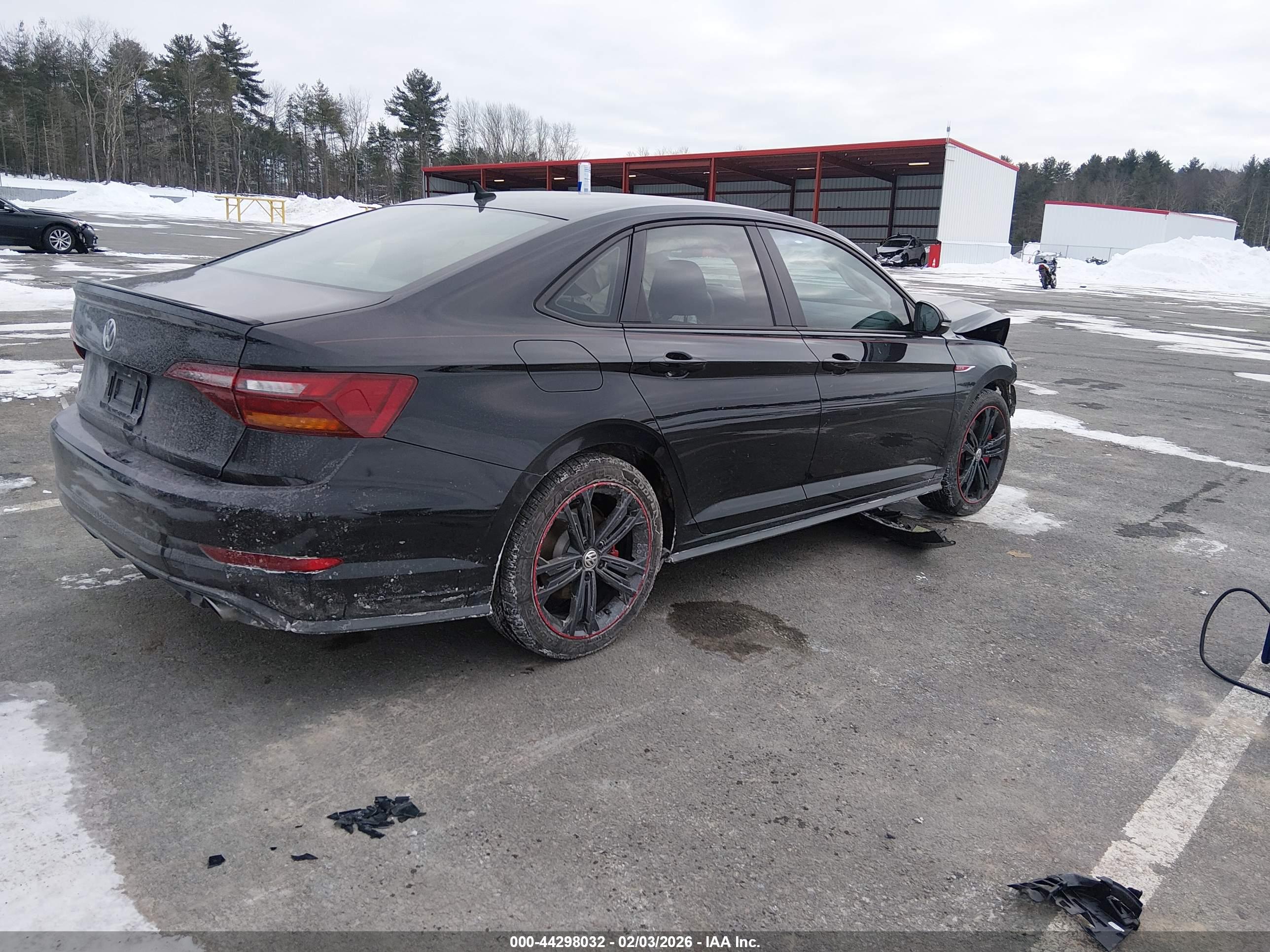 VOLKSWAGEN JETTA image 4