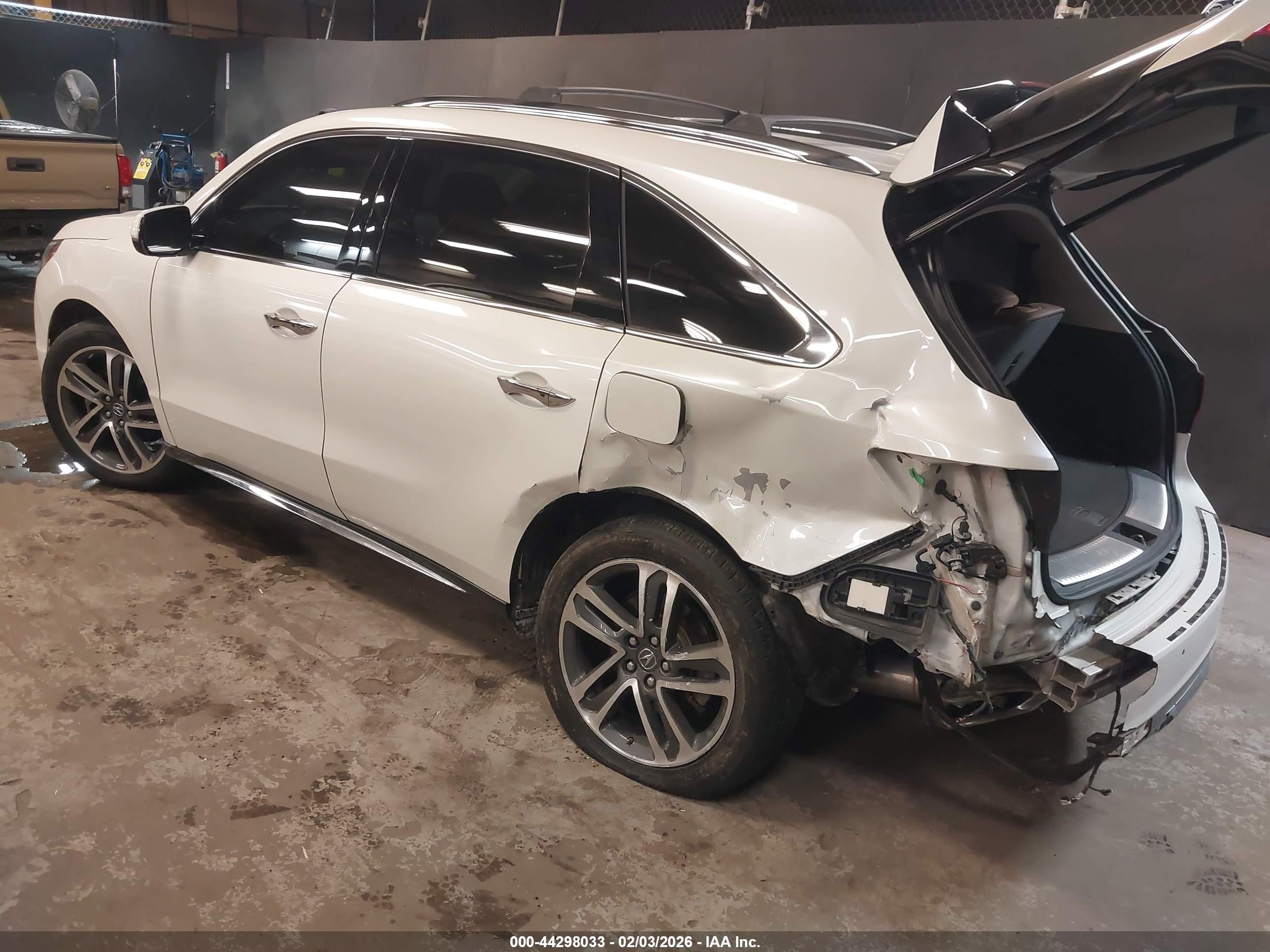 ACURA MDX image 3