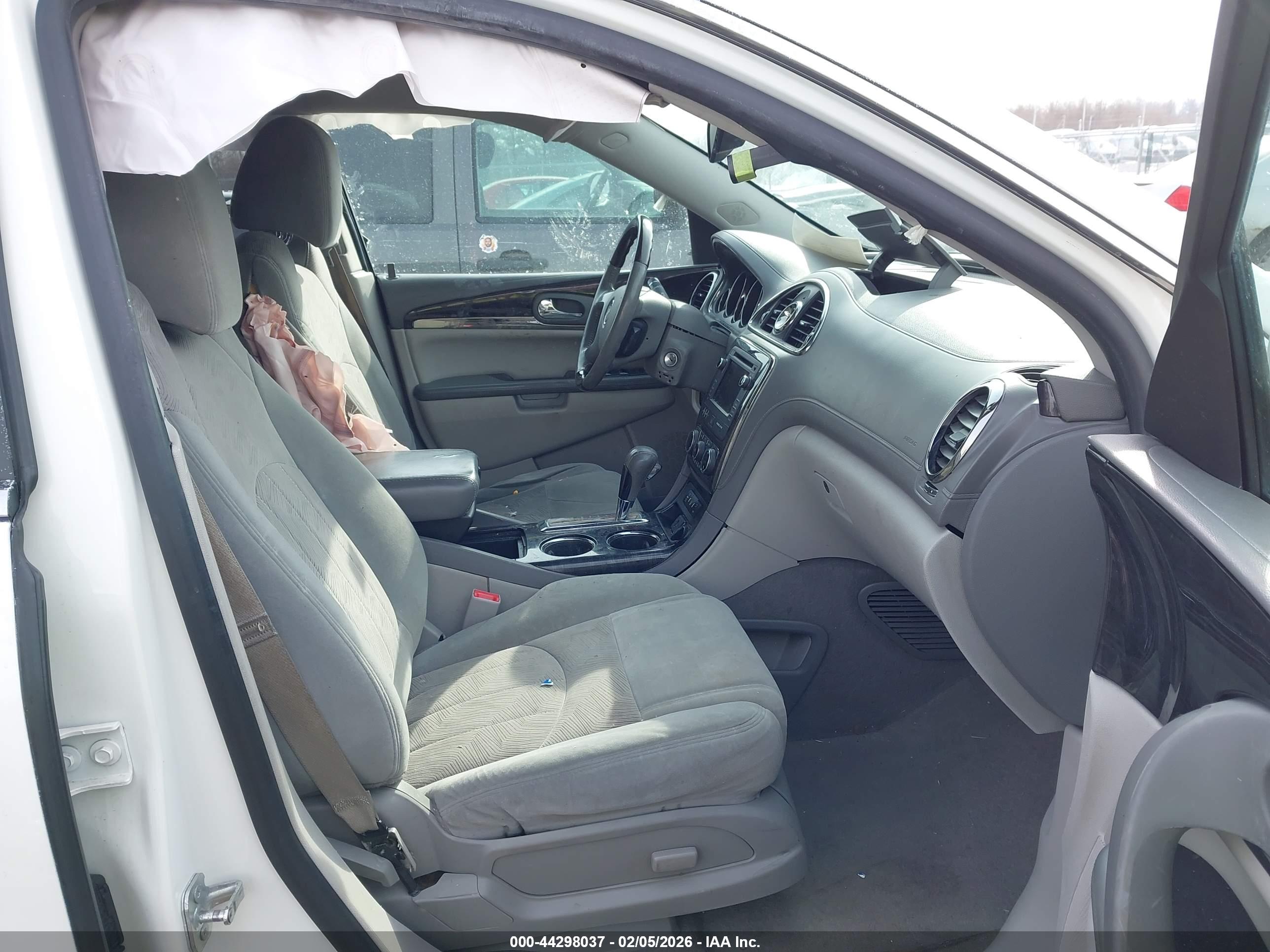 BUICK ENCLAVE image 5