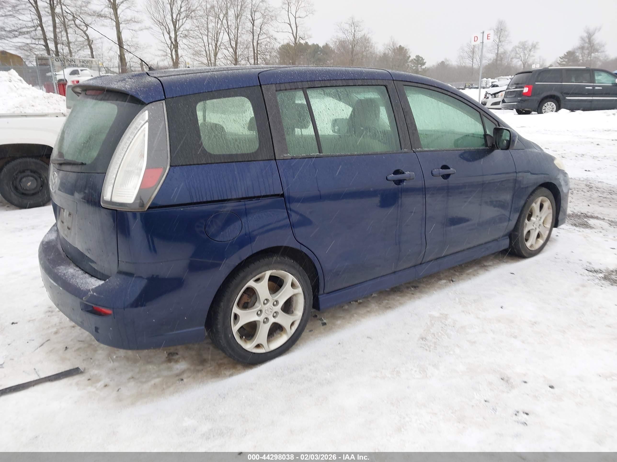 MAZDA MAZDA5 image 4