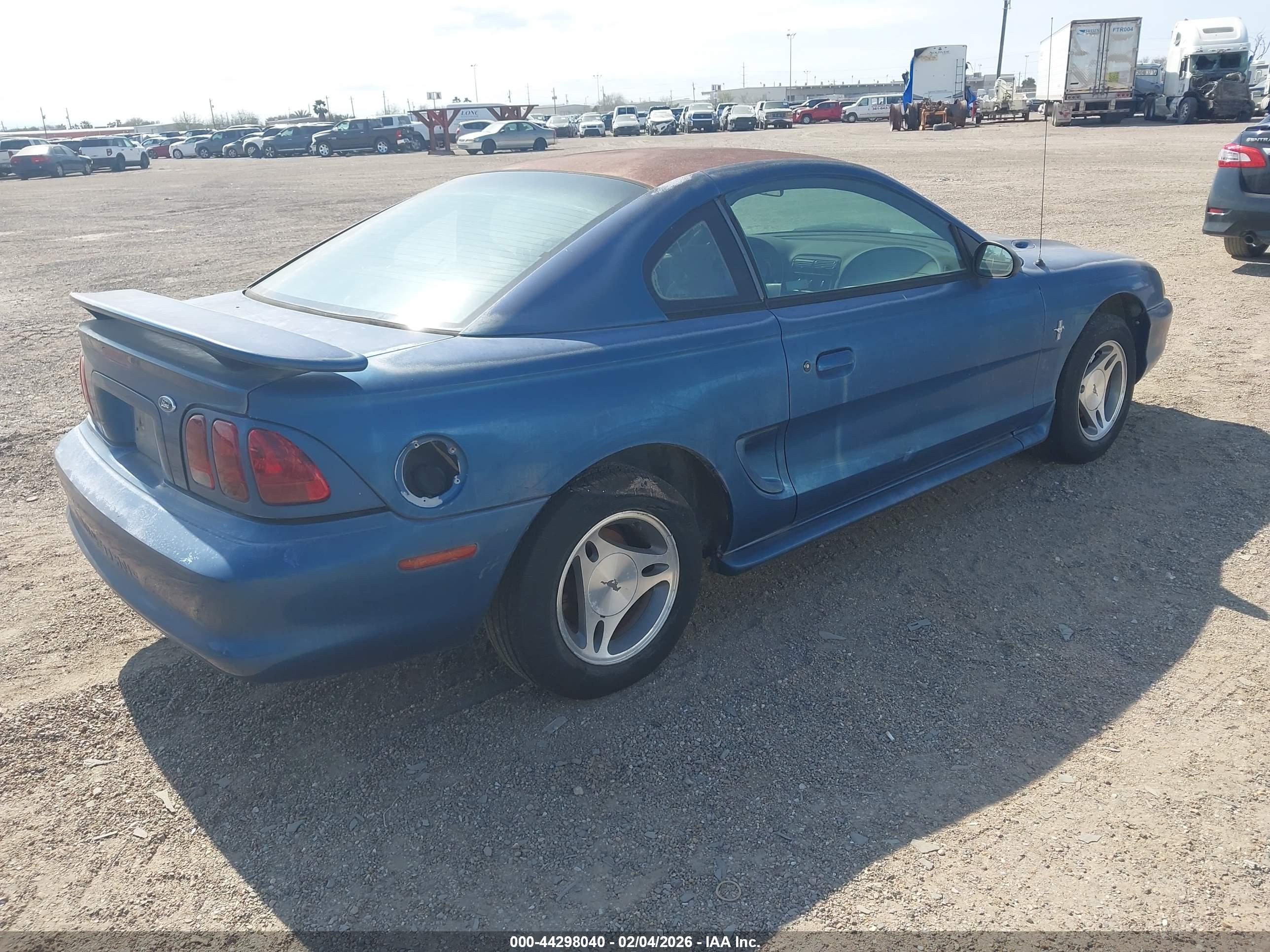 FORD MUSTANG image 4