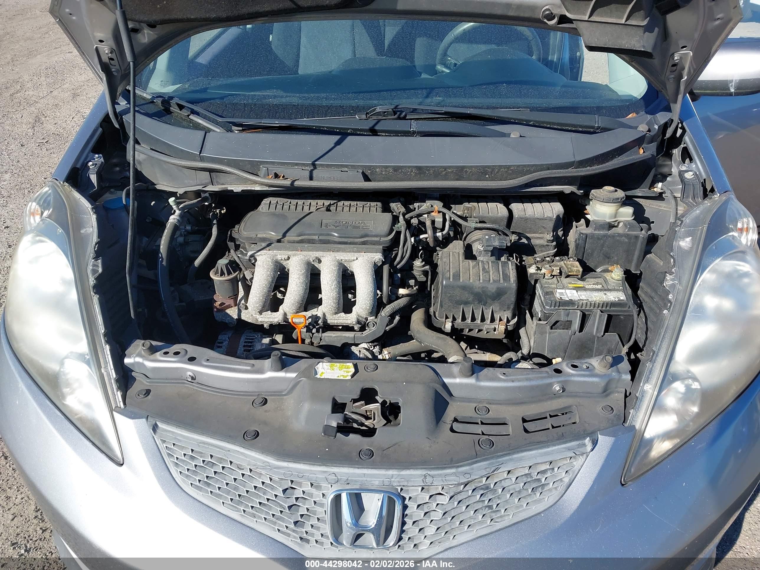 HONDA FIT image 10