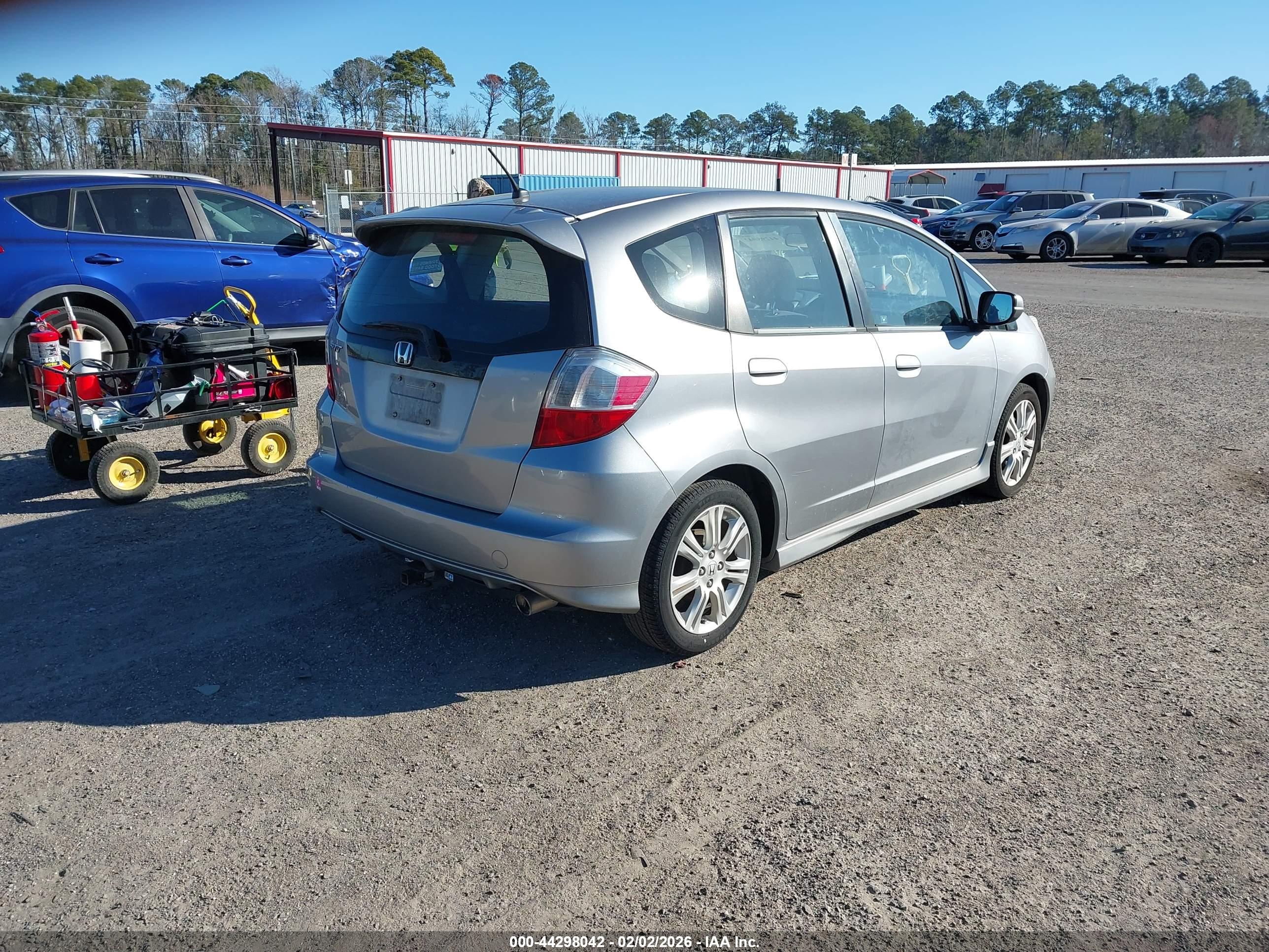 HONDA FIT image 4