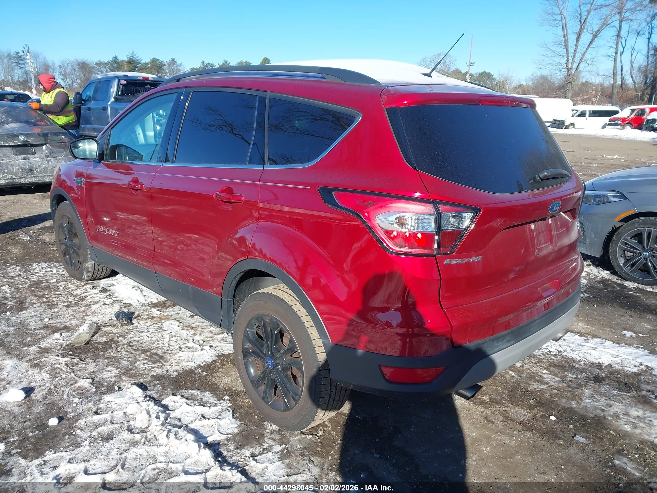 FORD ESCAPE image 3