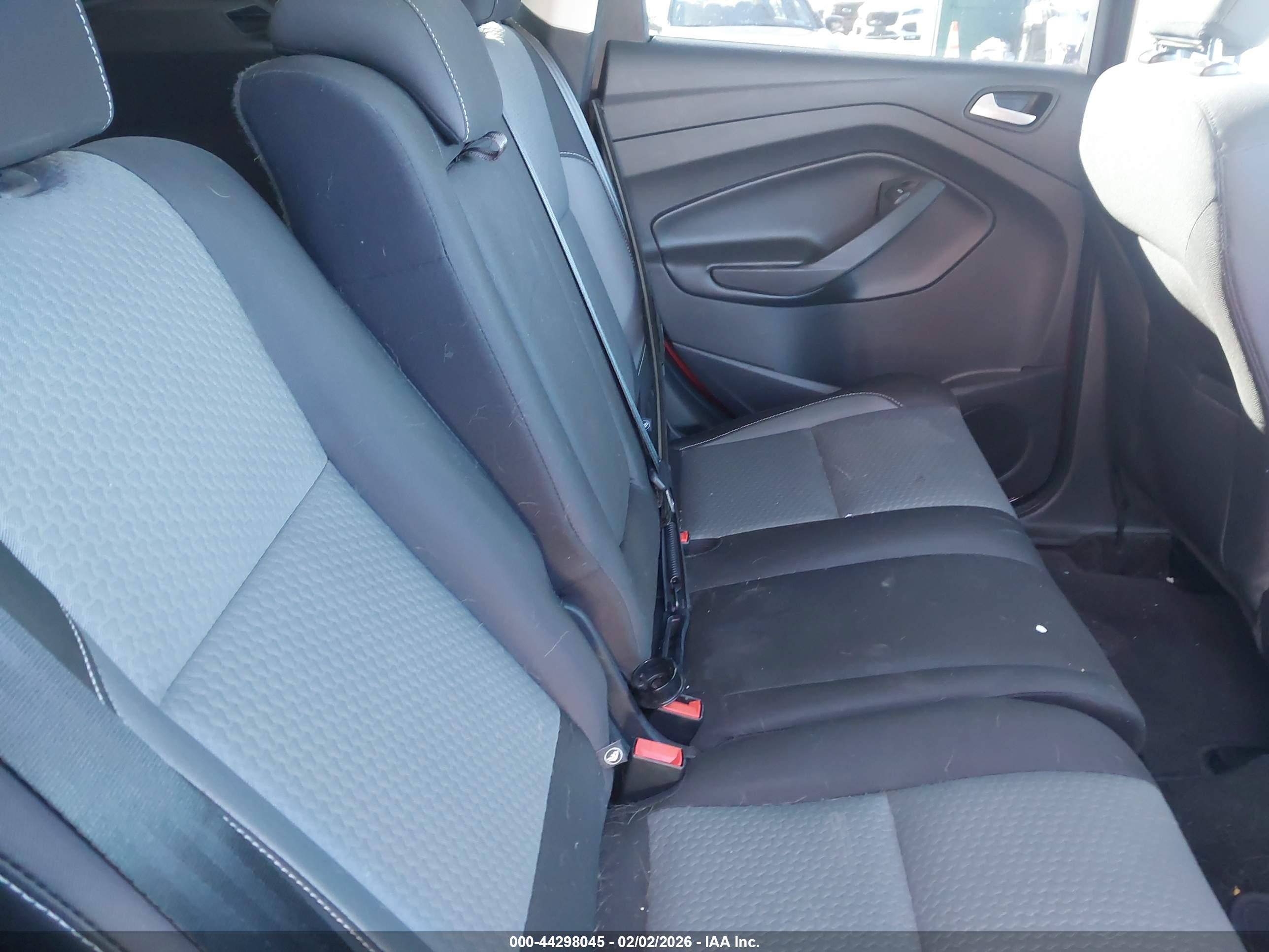 FORD ESCAPE image 8