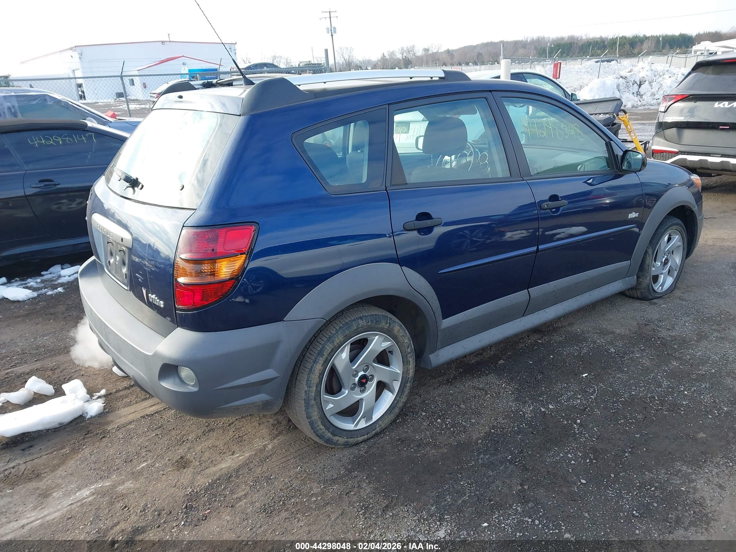 PONTIAC VIBE image 4