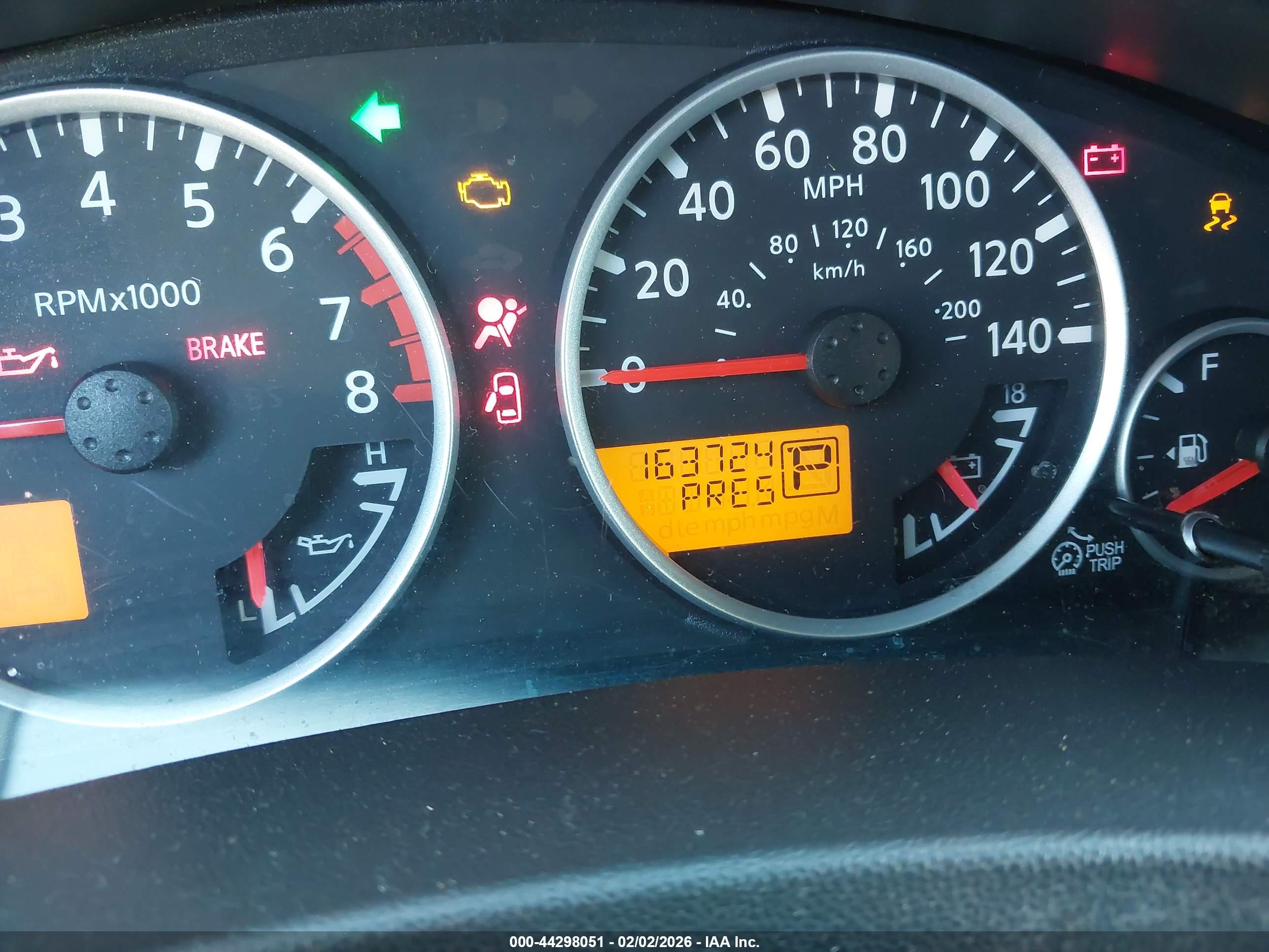 NISSAN PATHFINDER image 7
