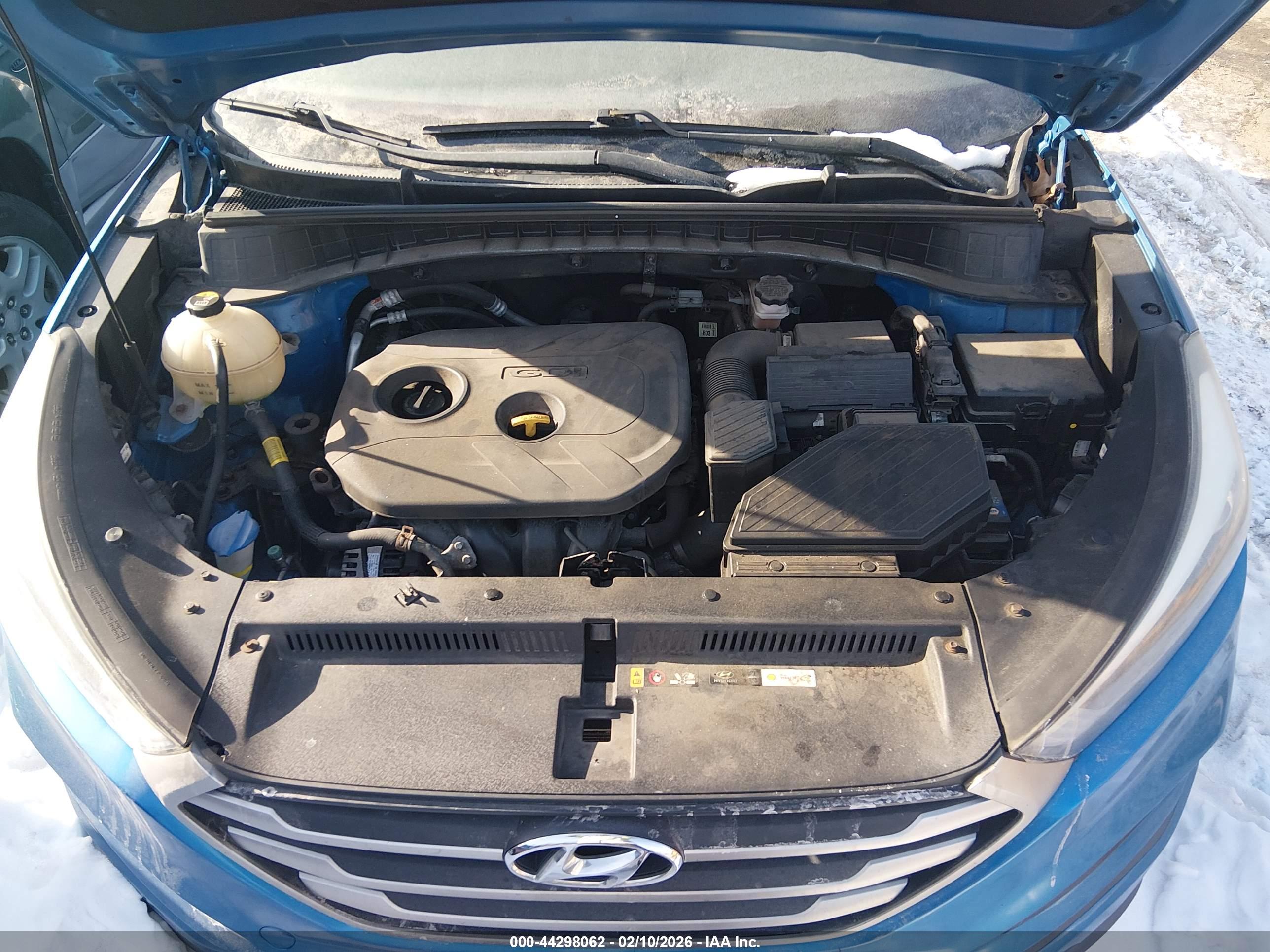 HYUNDAI TUCSON image 10
