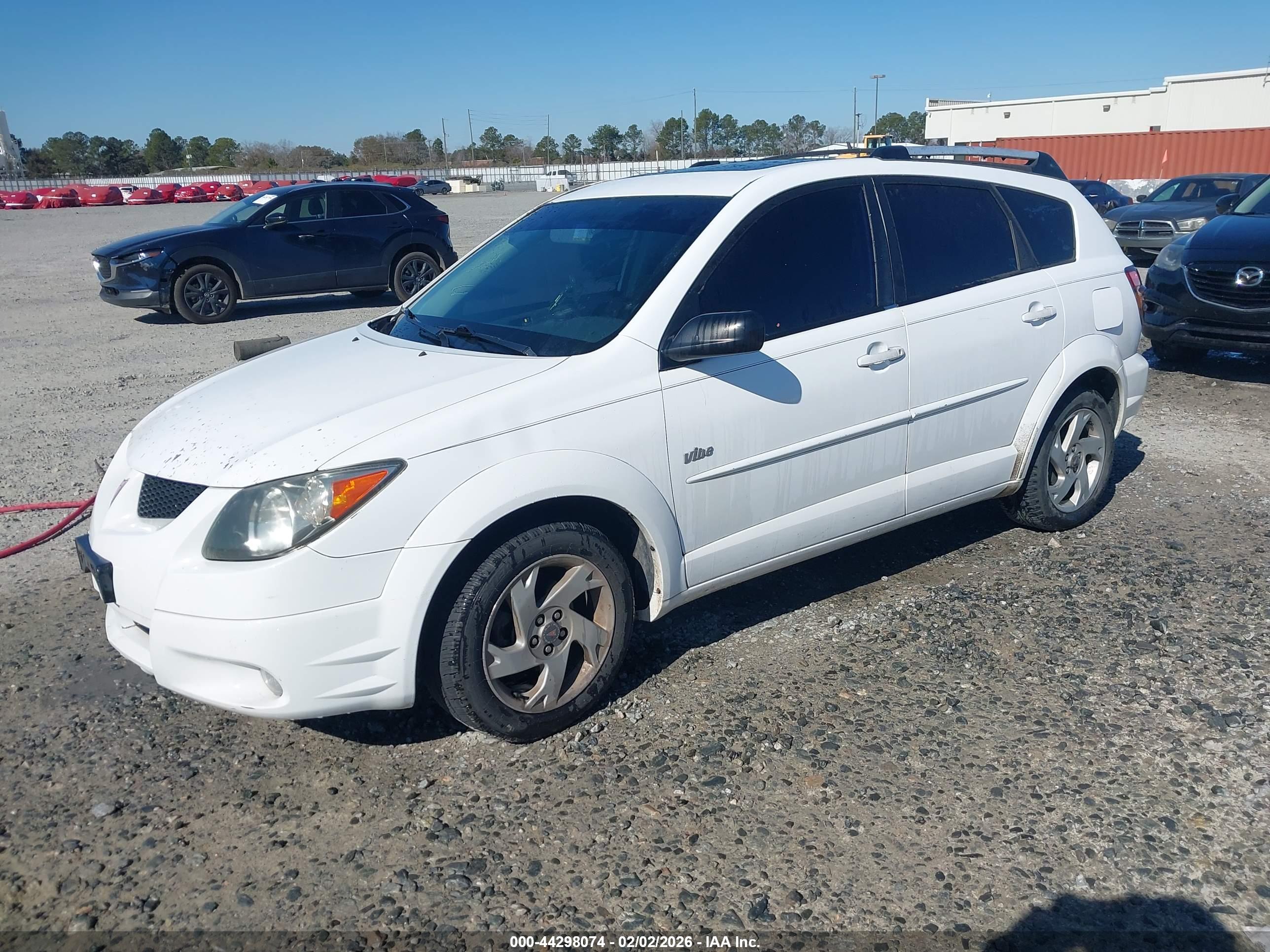 PONTIAC VIBE image 2