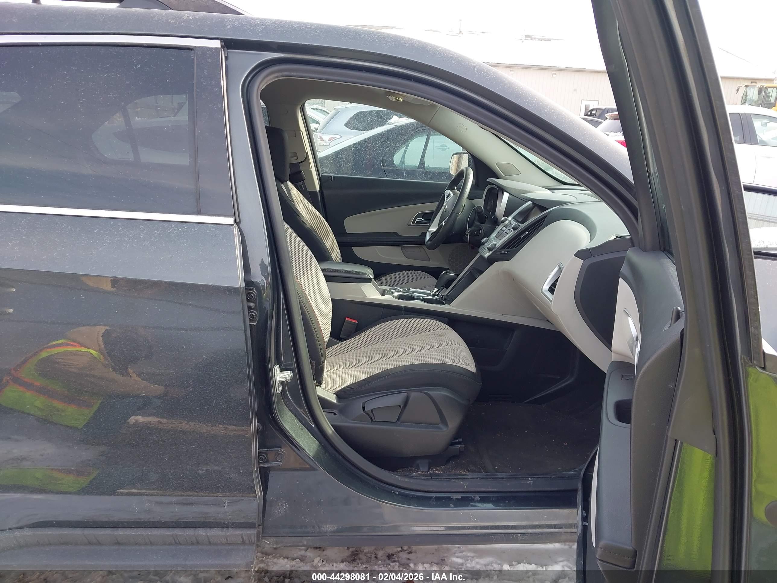 CHEVROLET EQUINOX image 5