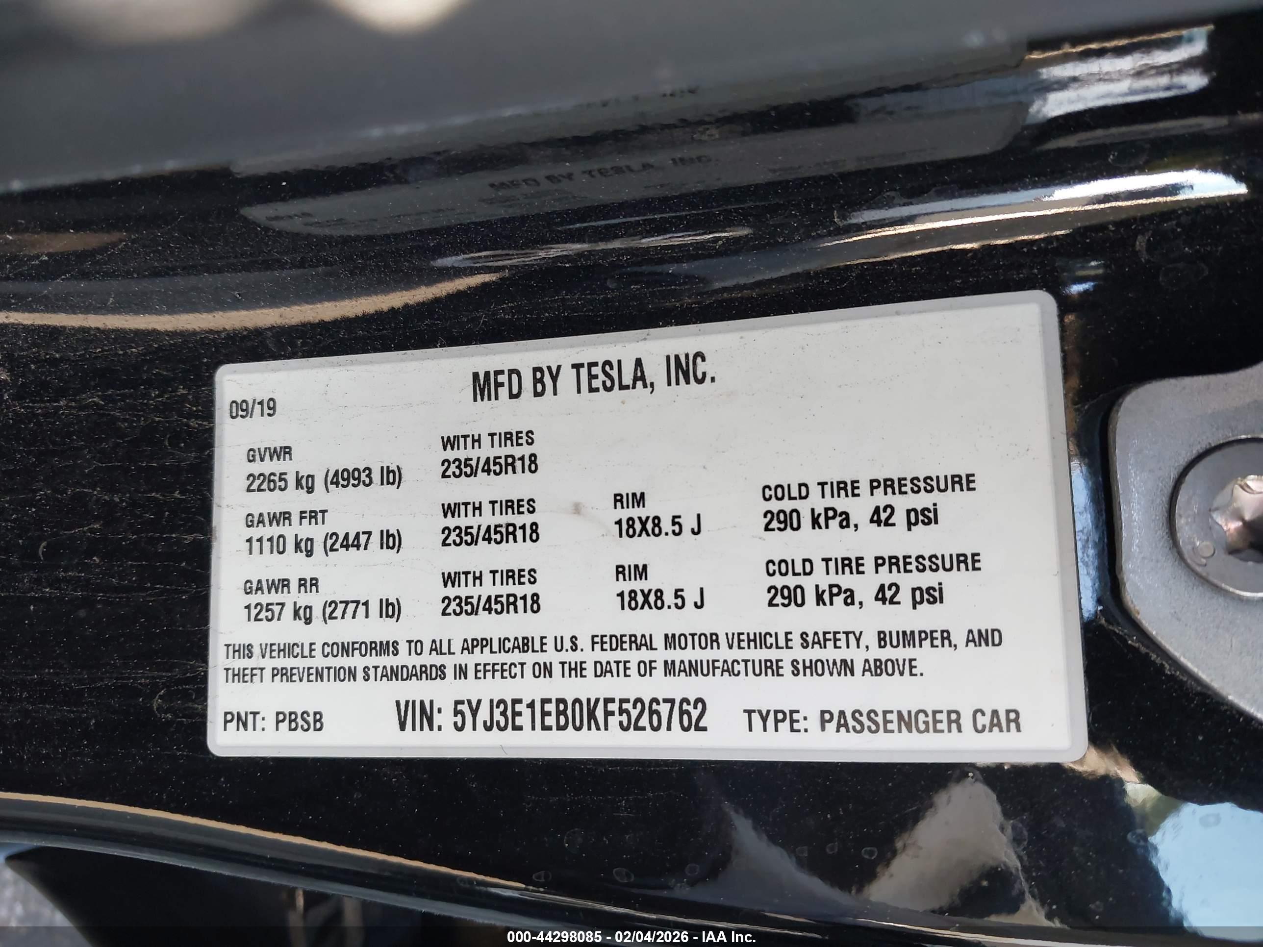 TESLA MODEL image 9