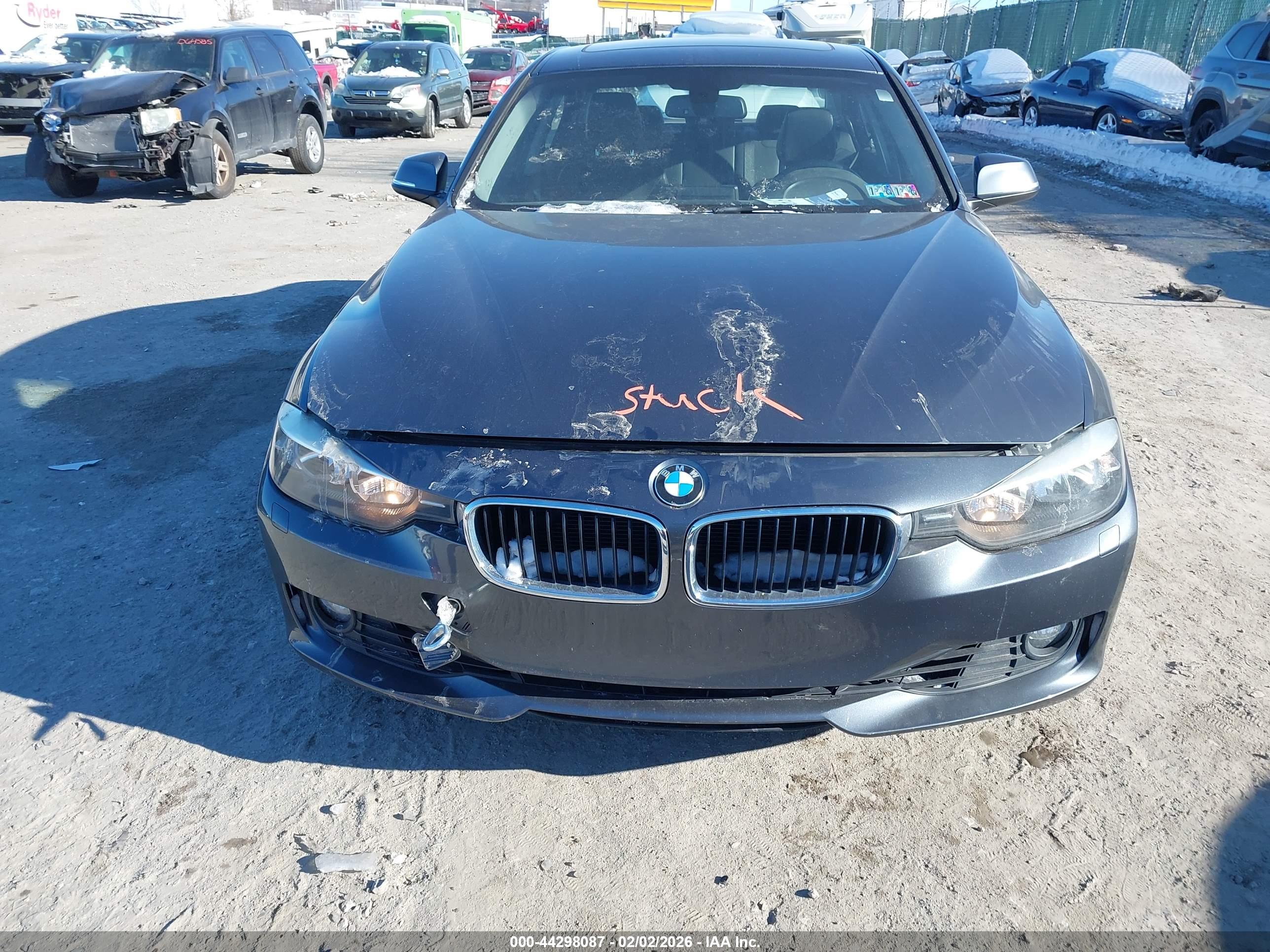 BMW 328I image 6