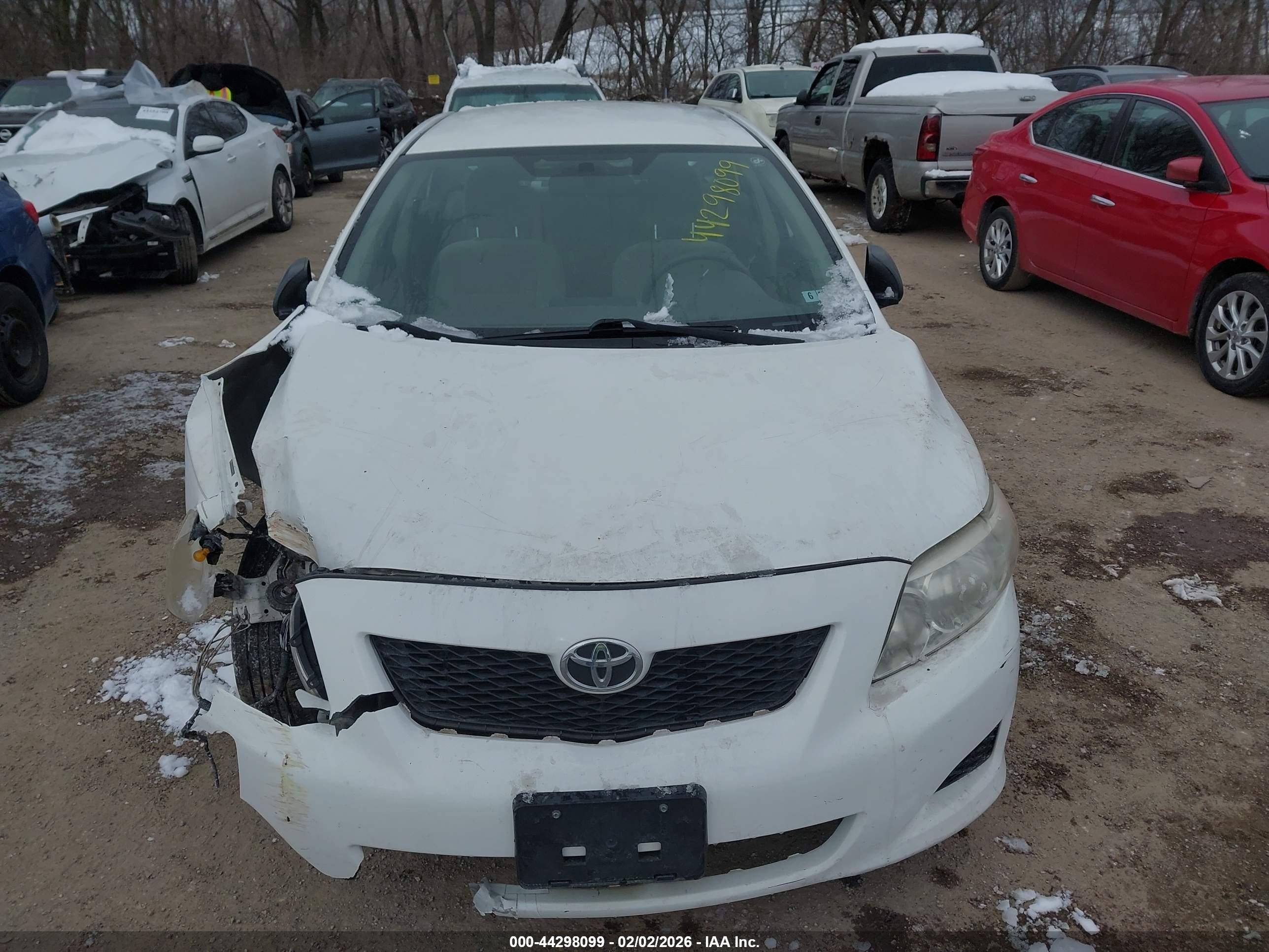 TOYOTA COROLLA image 6