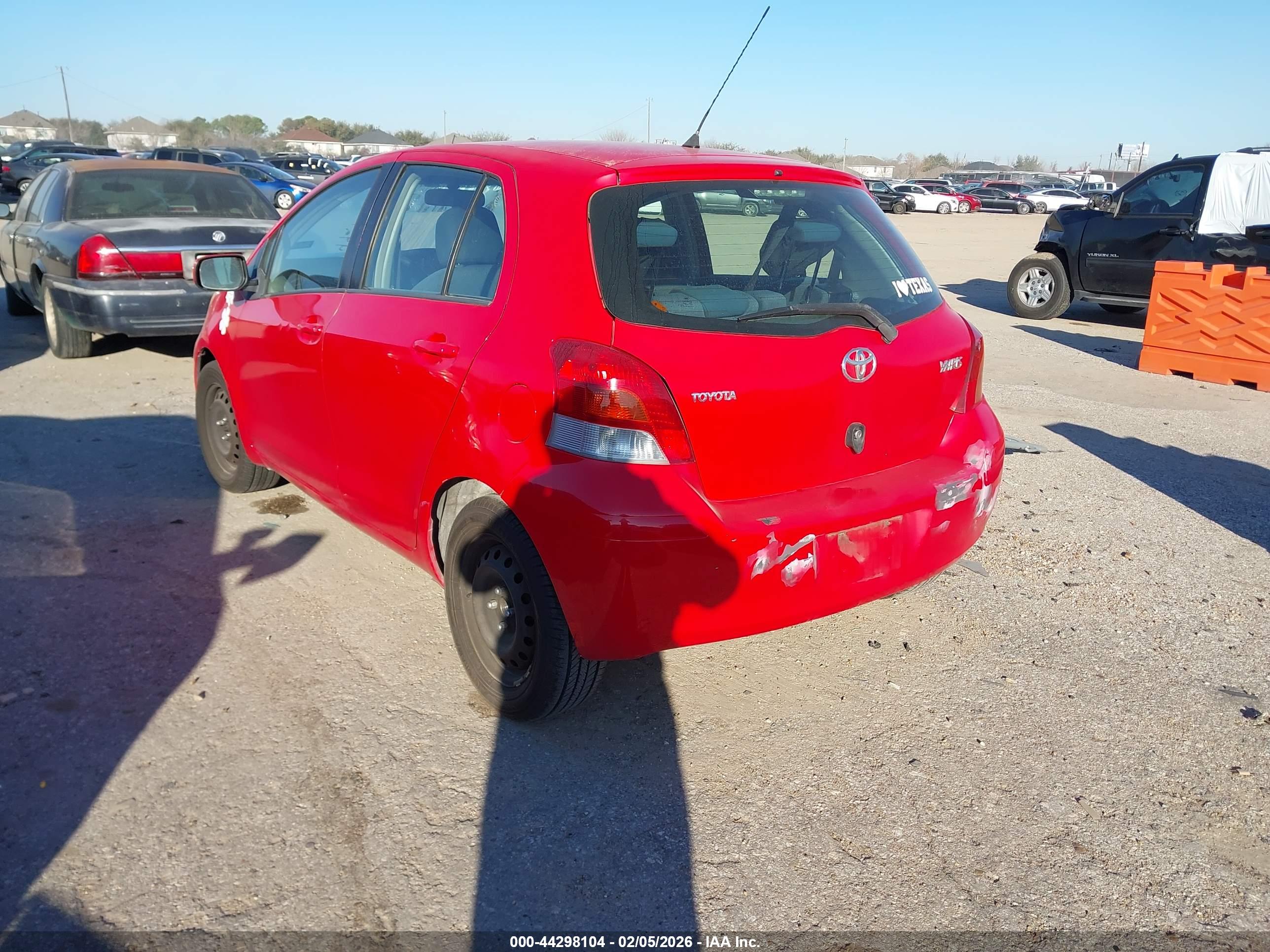 TOYOTA YARIS image 3