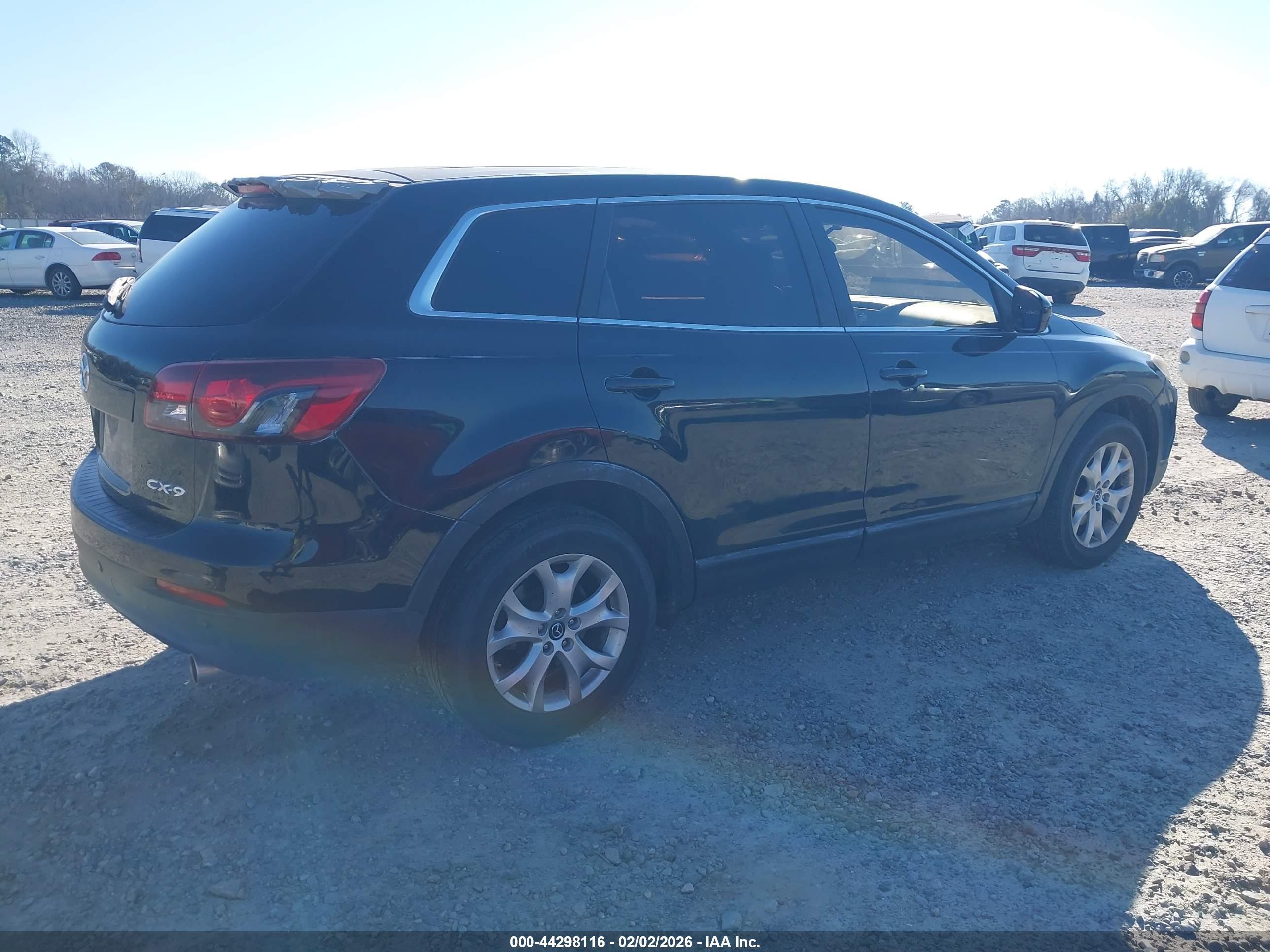 MAZDA CX-9 image 4