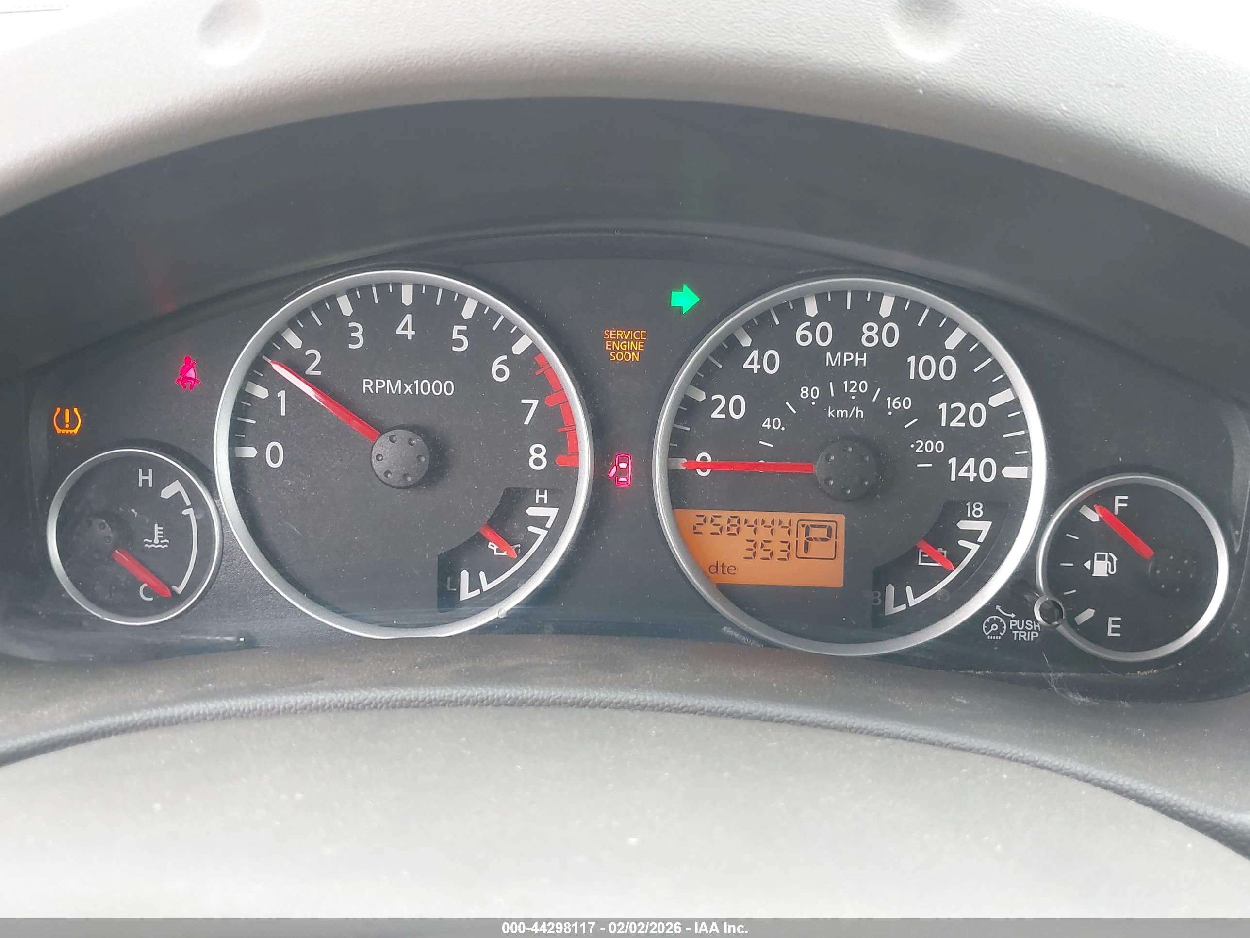 NISSAN FRONTIER image 7