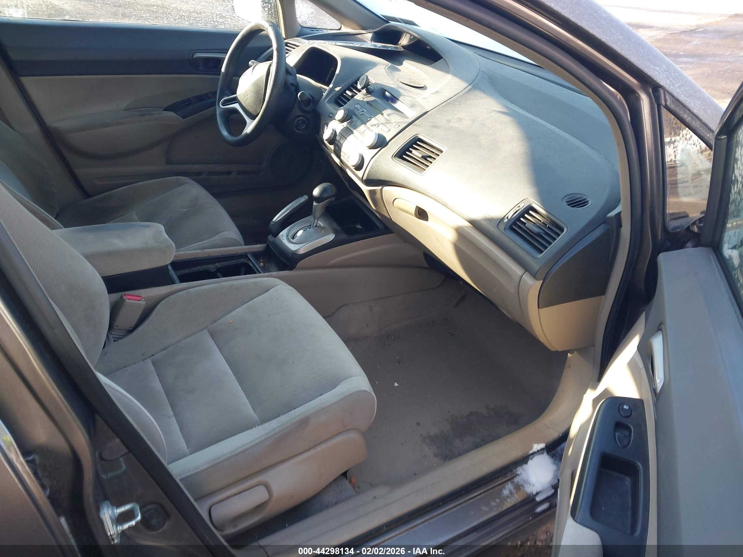 HONDA CIVIC image 5