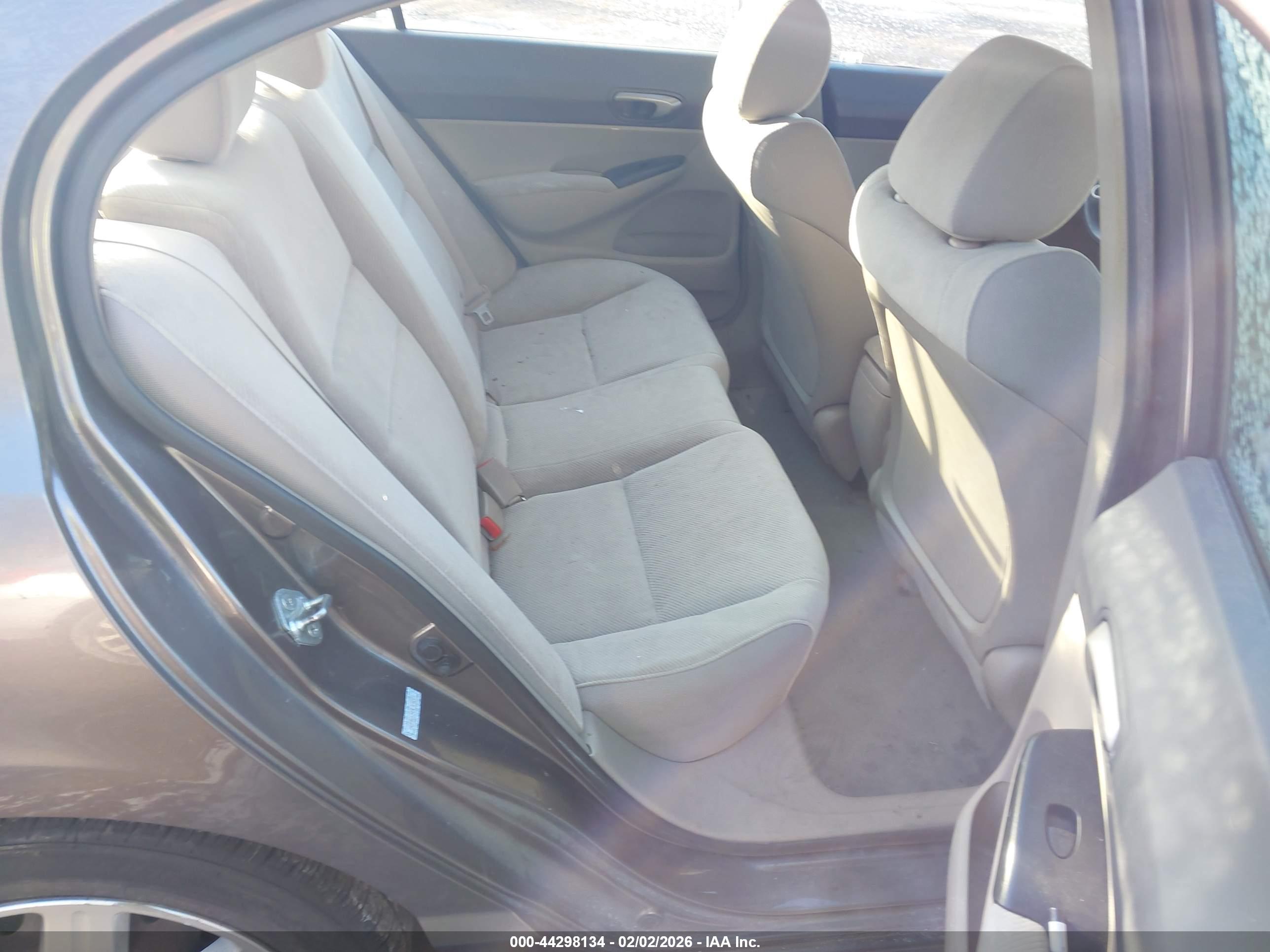 HONDA CIVIC image 8