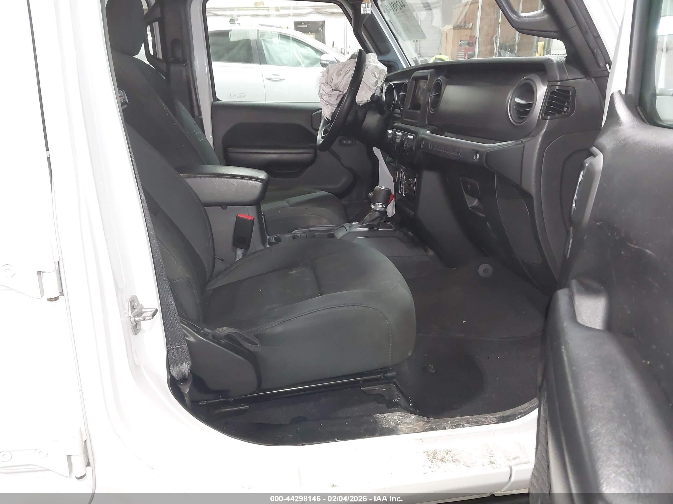 JEEP WRANGLER image 5