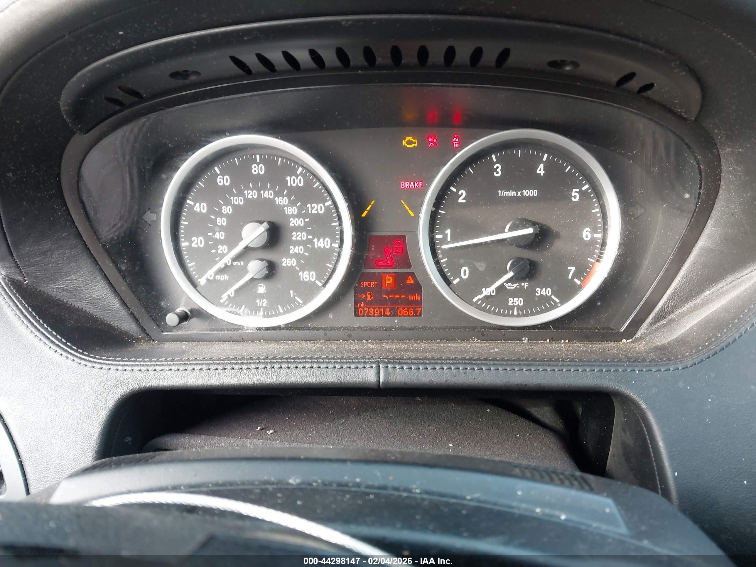BMW 650I image 7