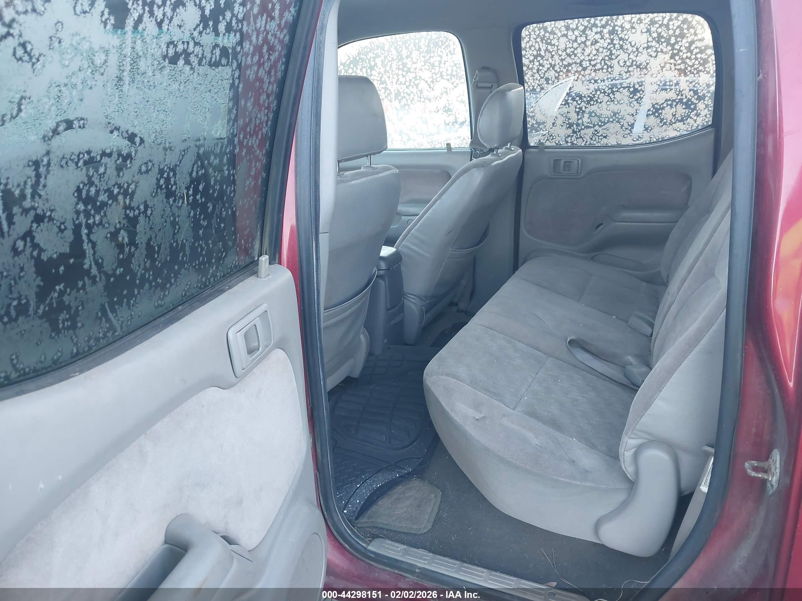 TOYOTA TACOMA image 8