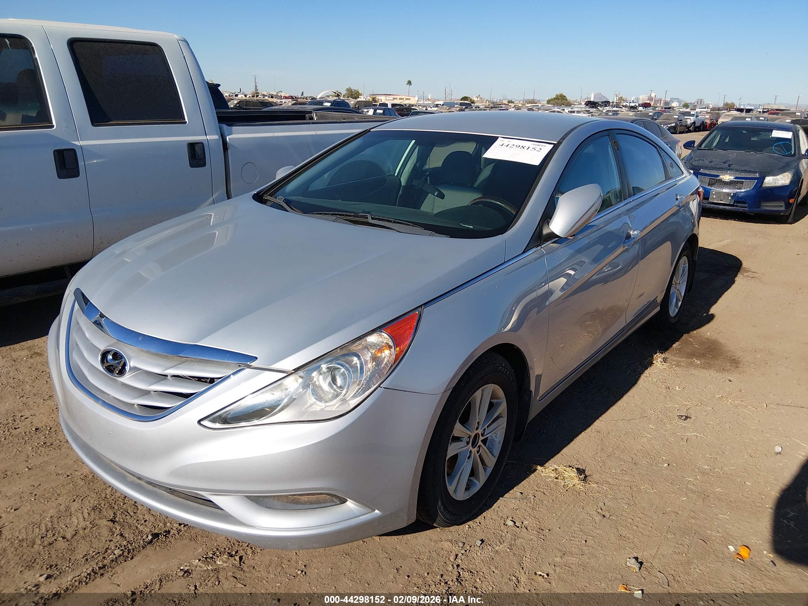 HYUNDAI SONATA image 6