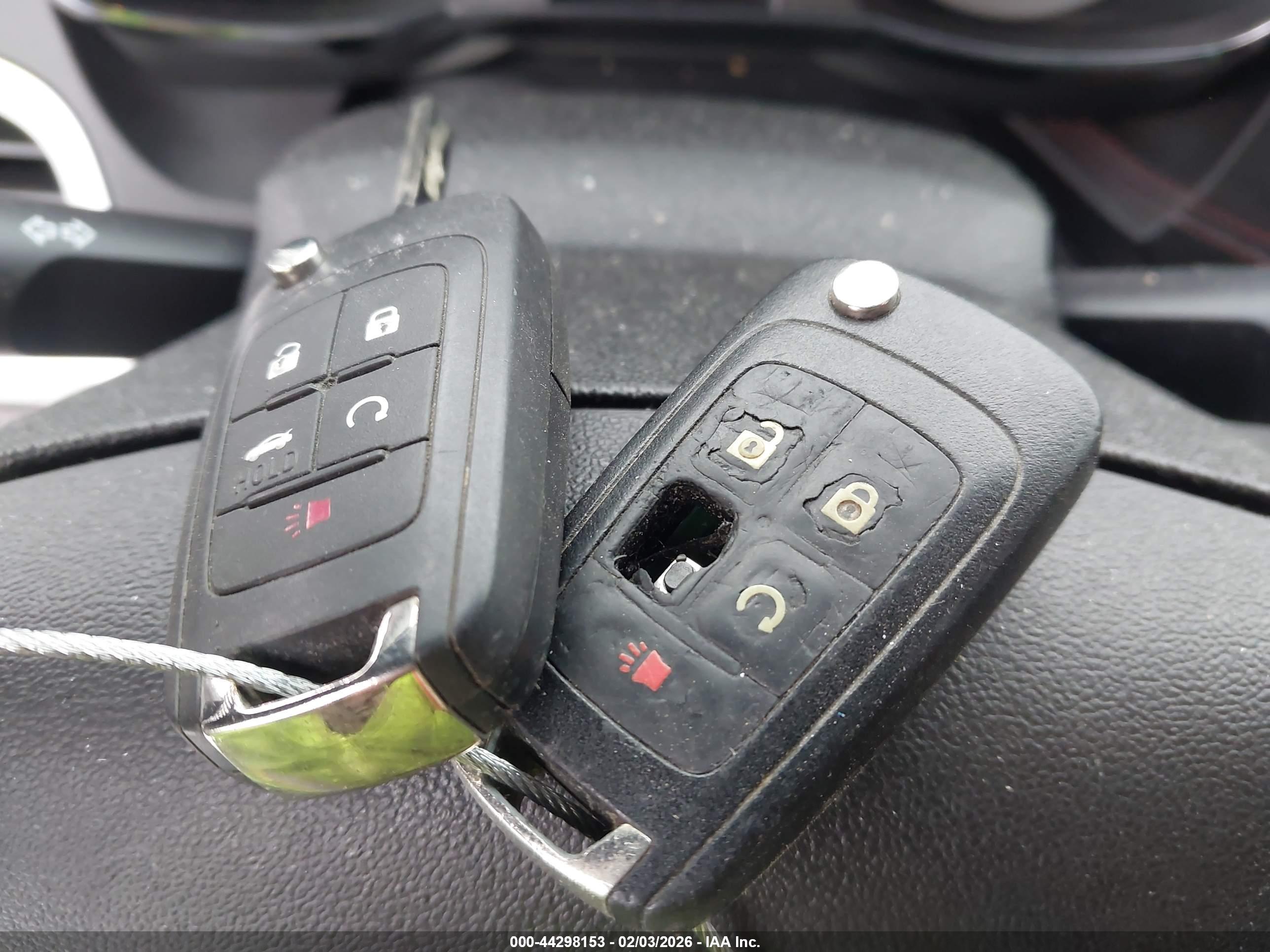 GMC TERRAIN image 11