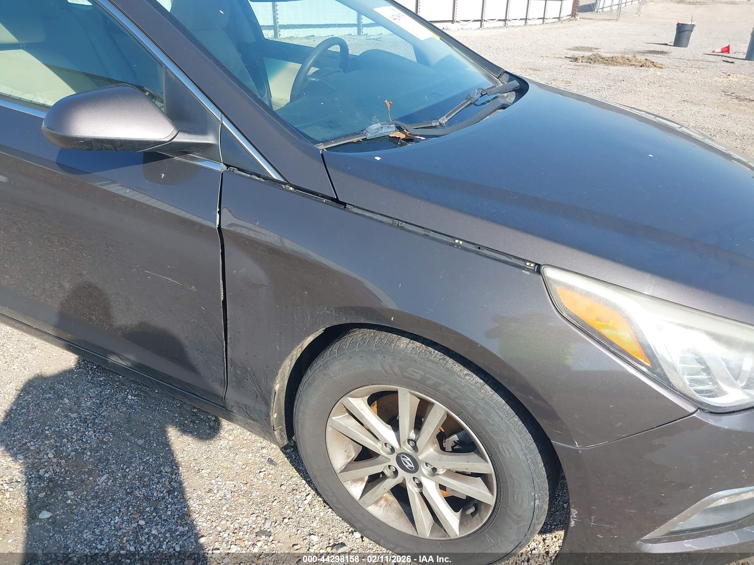HYUNDAI SONATA image 6