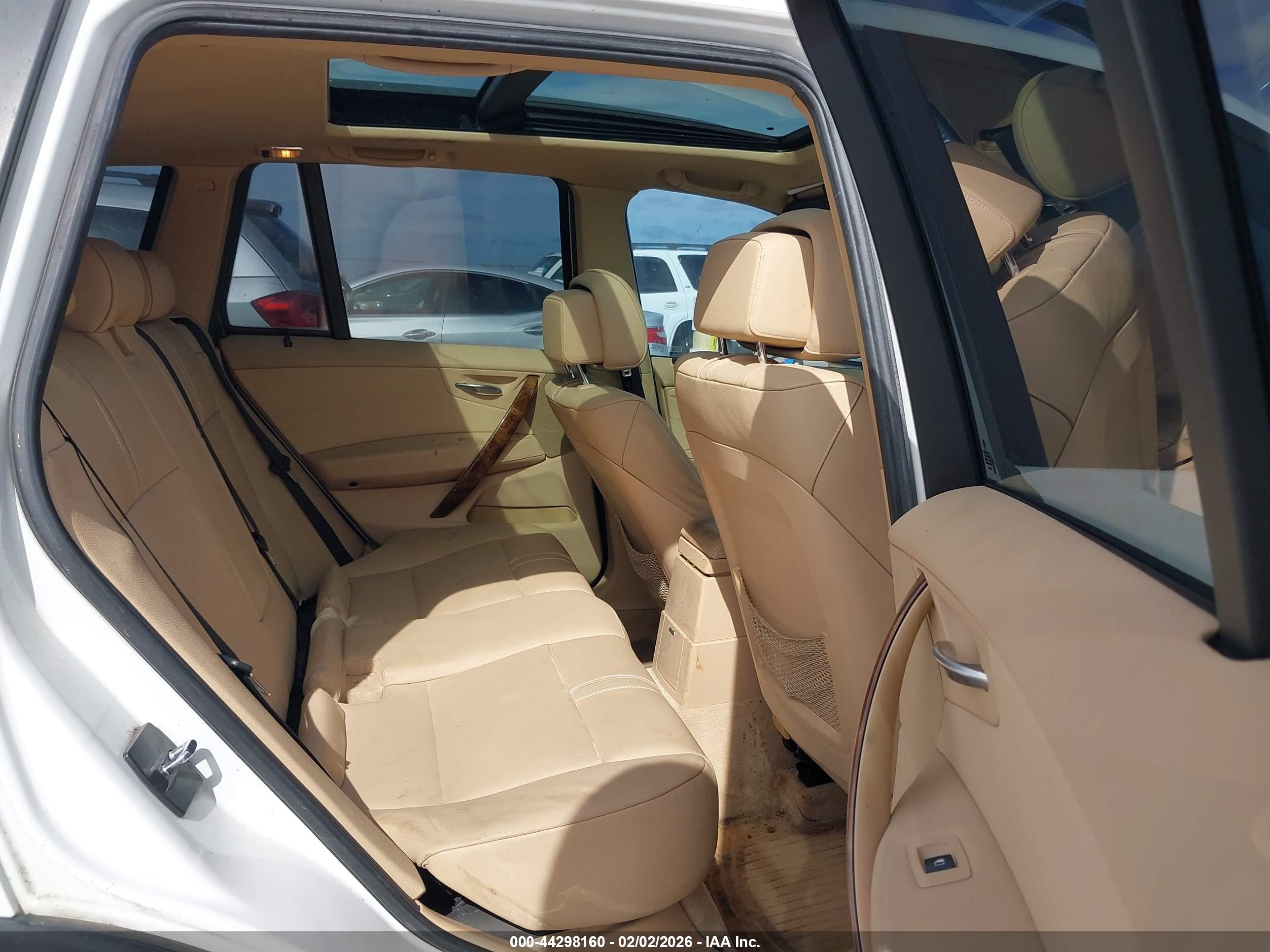 BMW X3 image 8