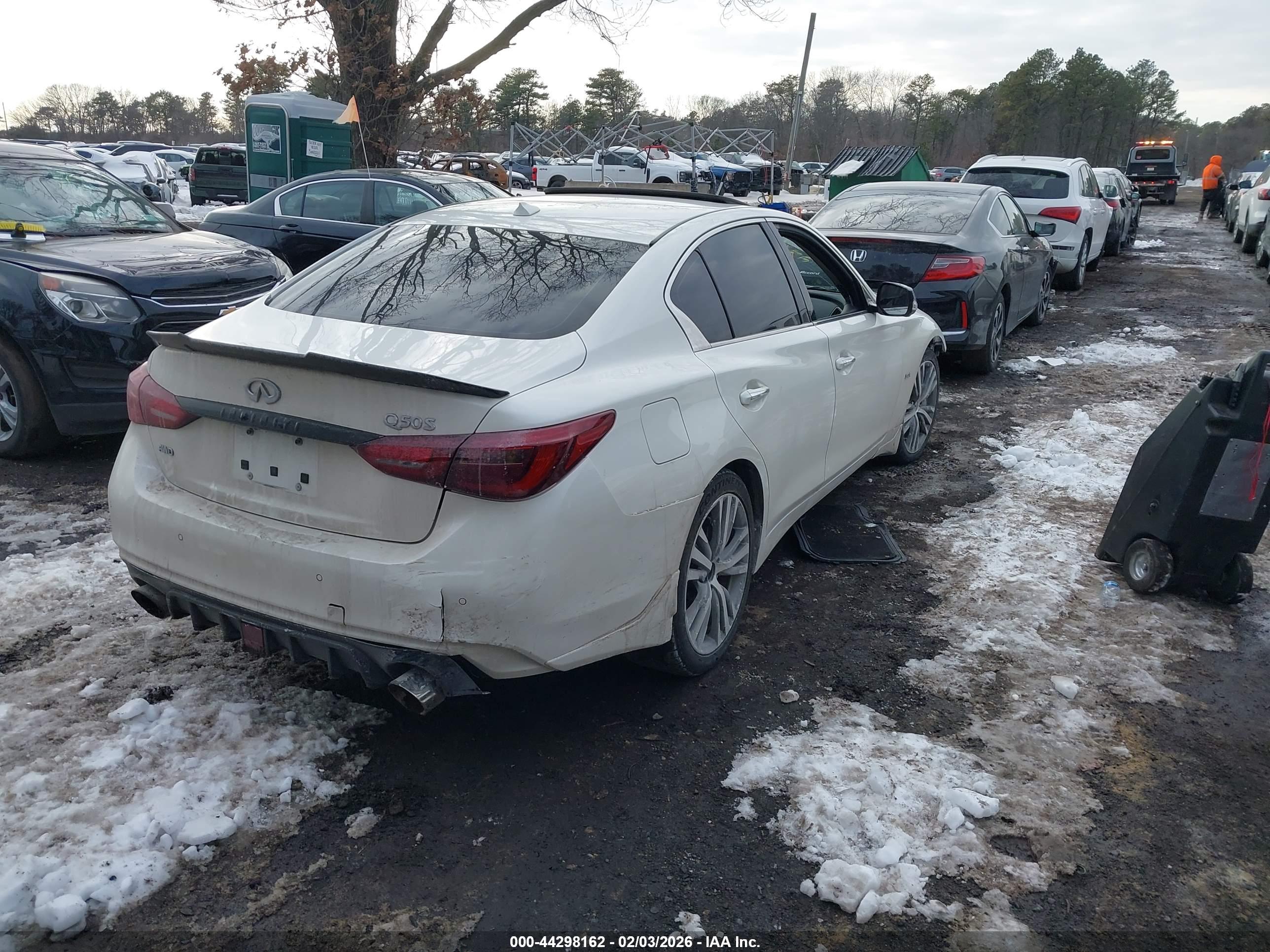 INFINITI Q50 image 4