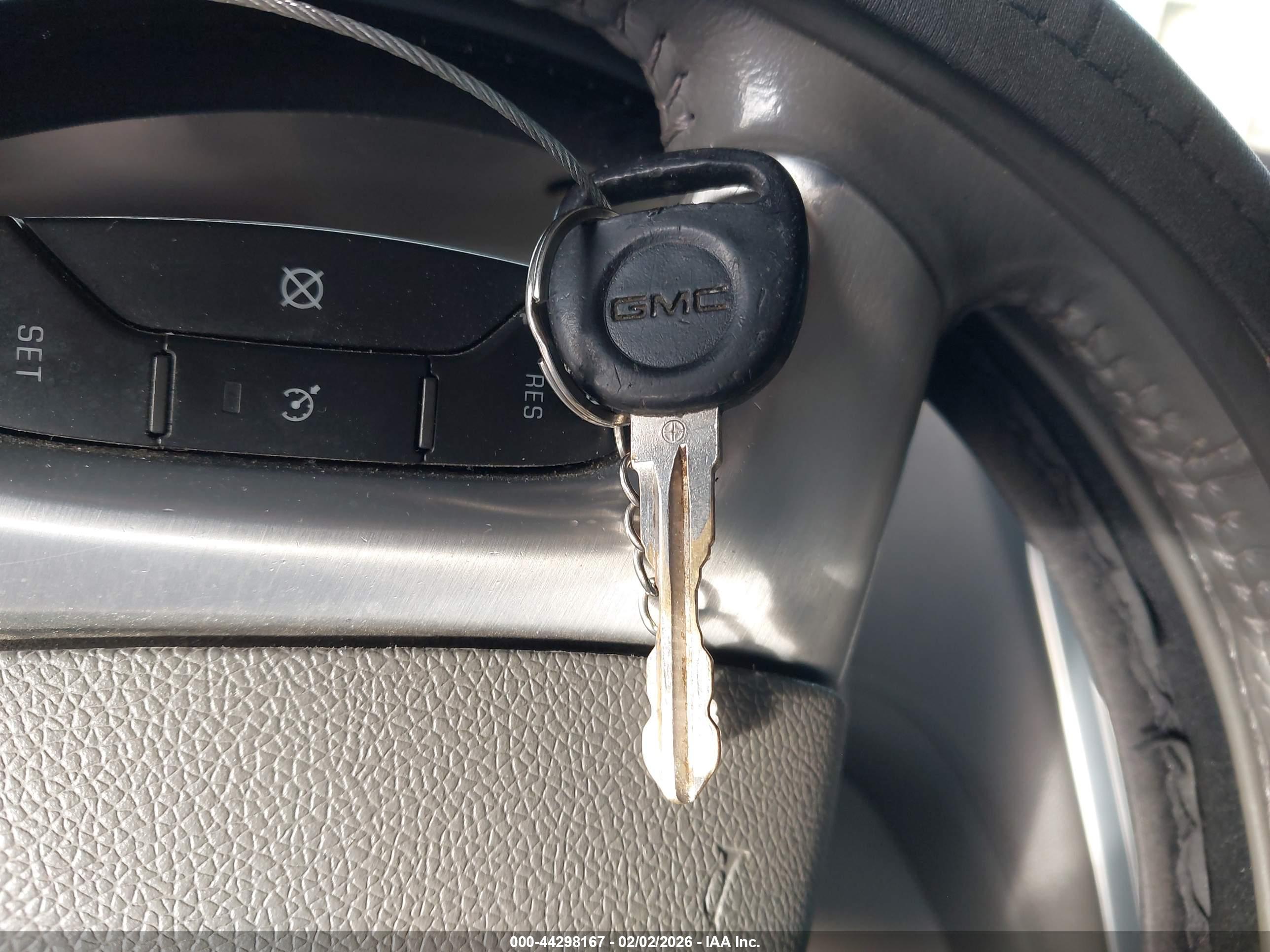GMC ACADIA image 11