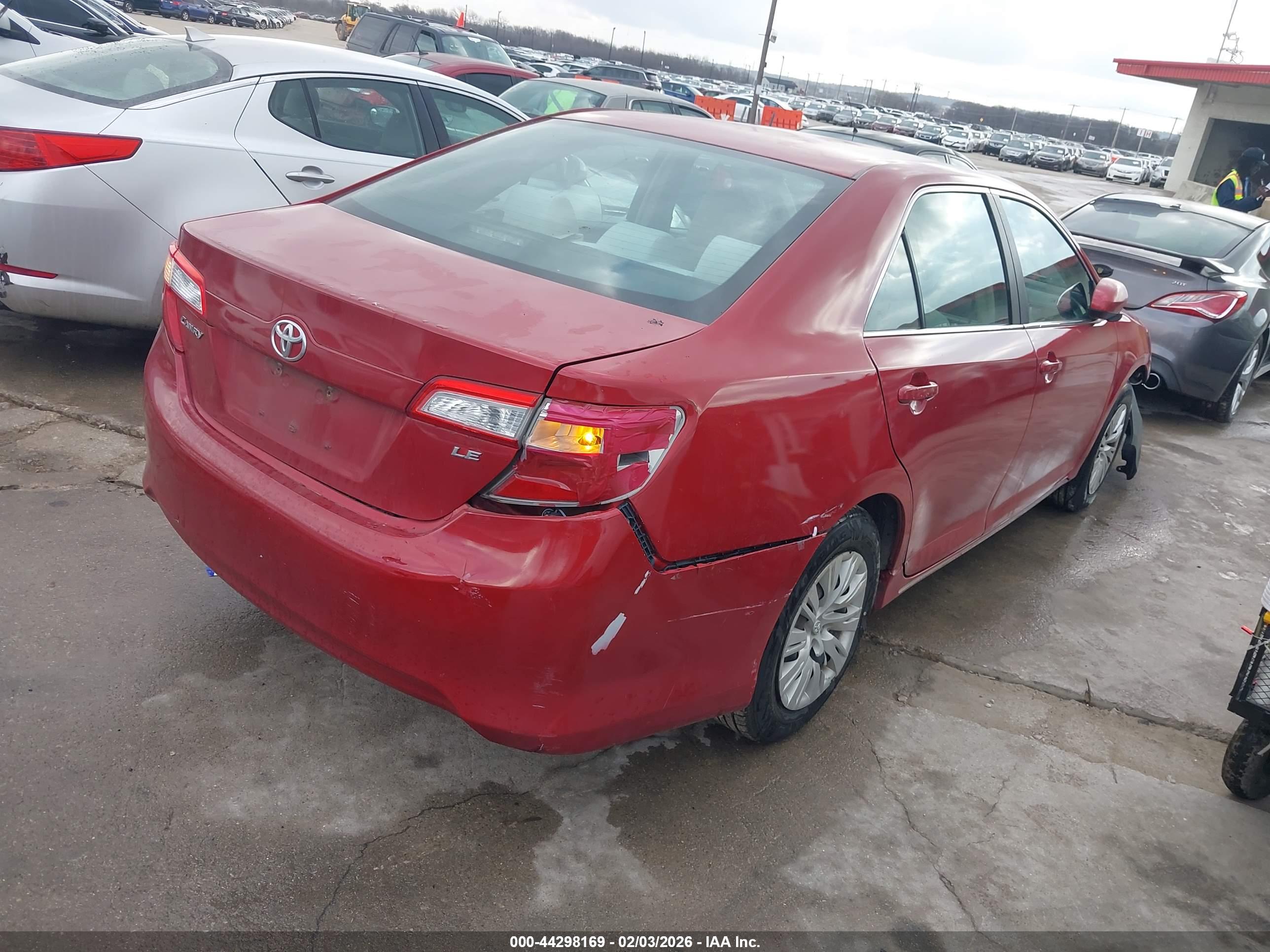 TOYOTA CAMRY image 4