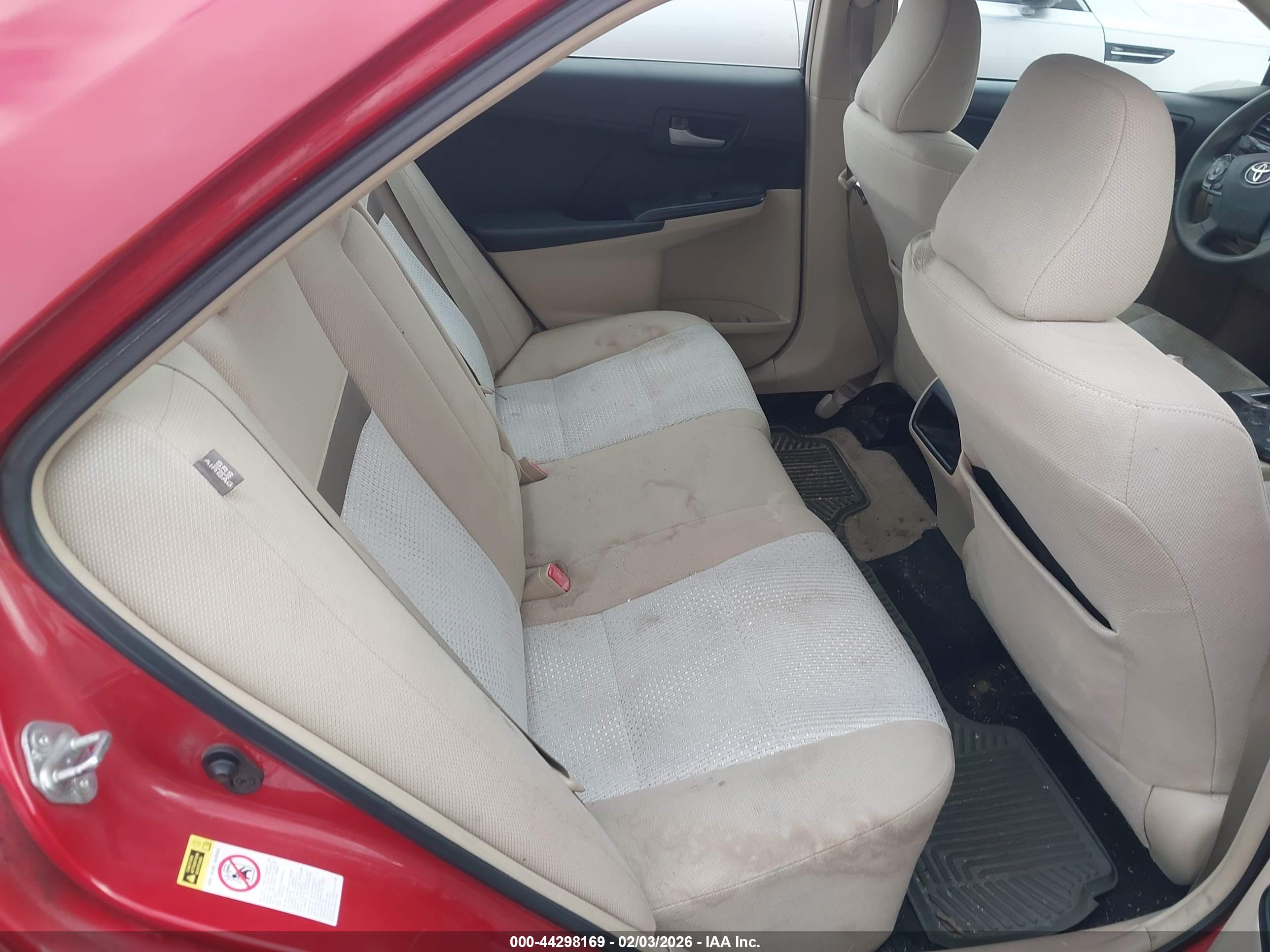 TOYOTA CAMRY image 8