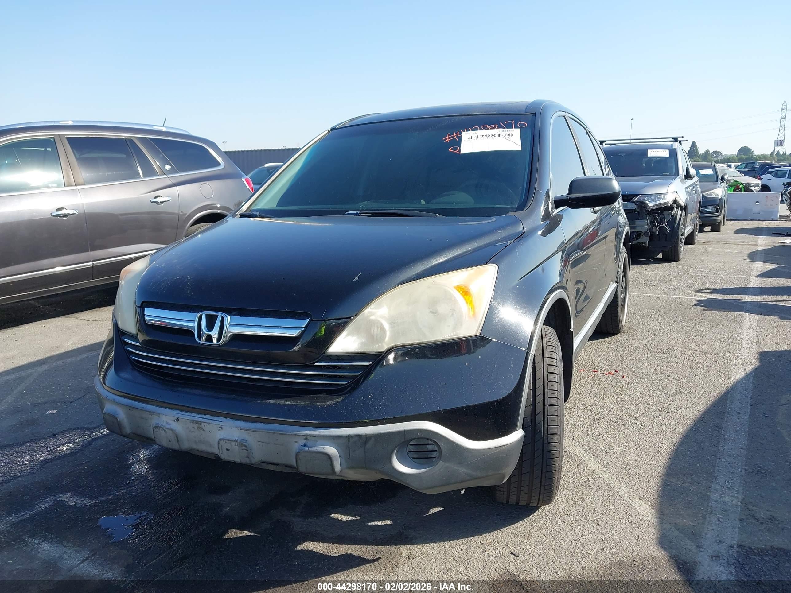 HONDA CR-V image 2