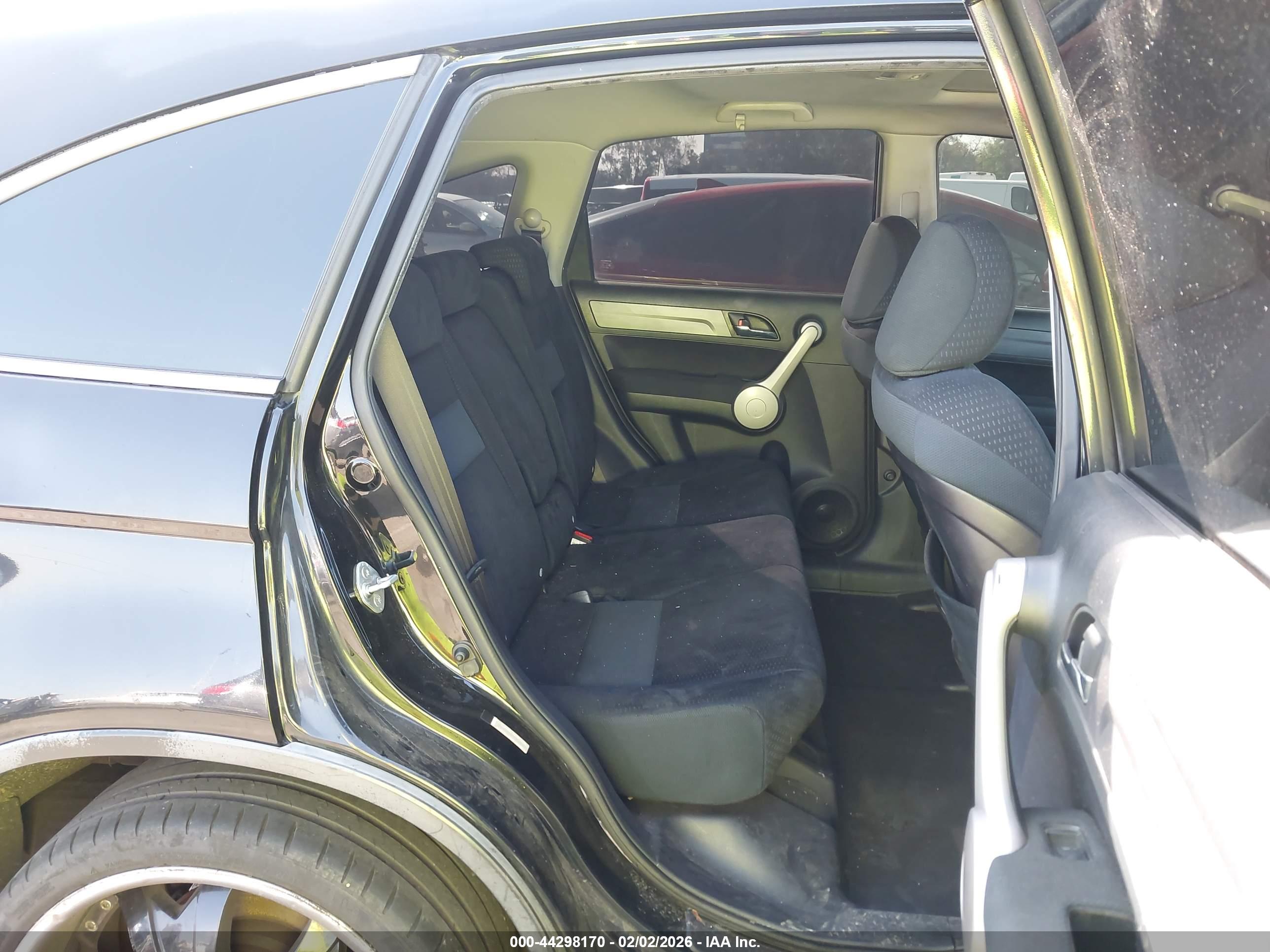 HONDA CR-V image 8