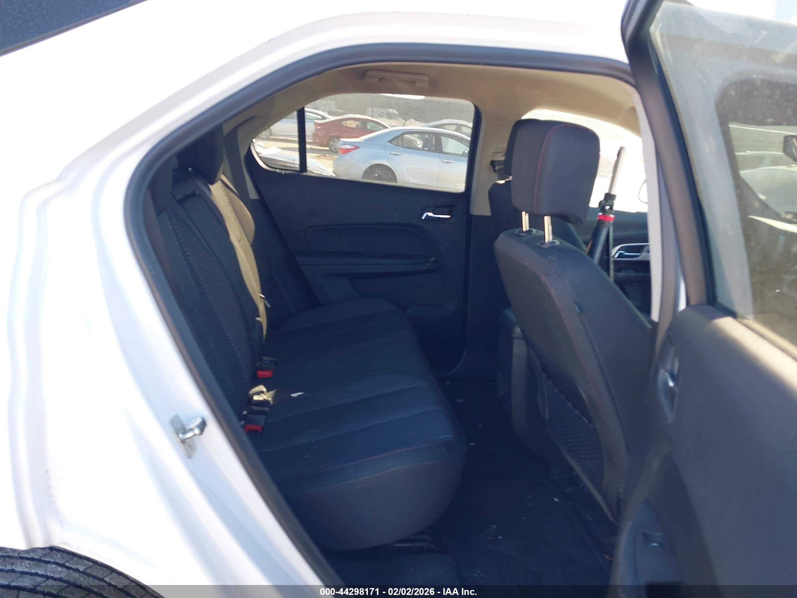 CHEVROLET EQUINOX image 8
