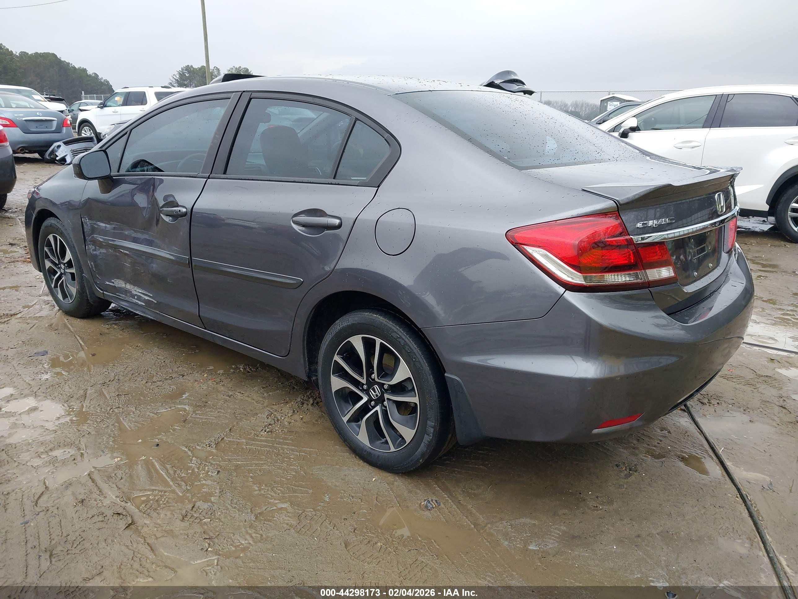HONDA CIVIC image 3