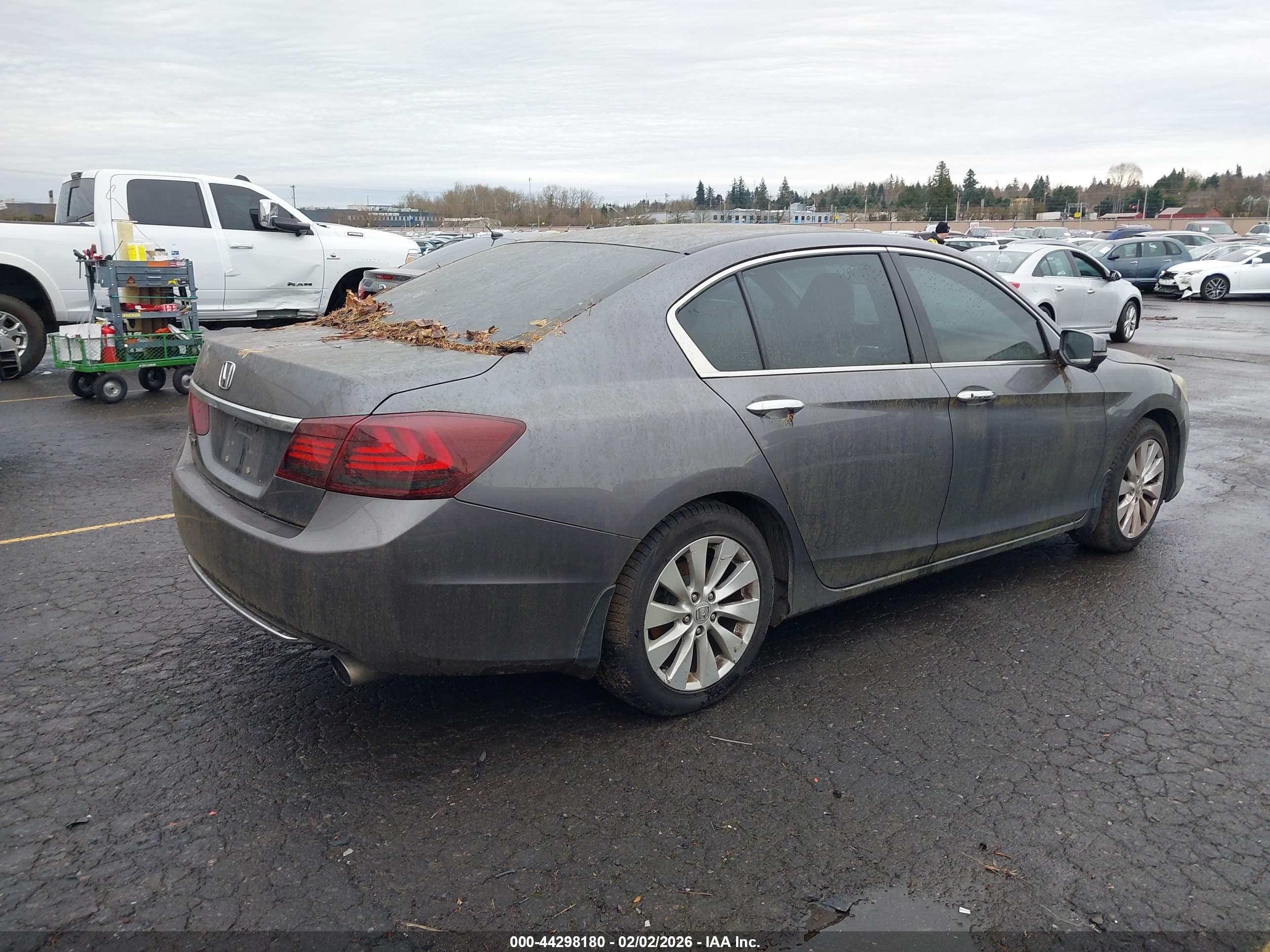 HONDA ACCORD image 4