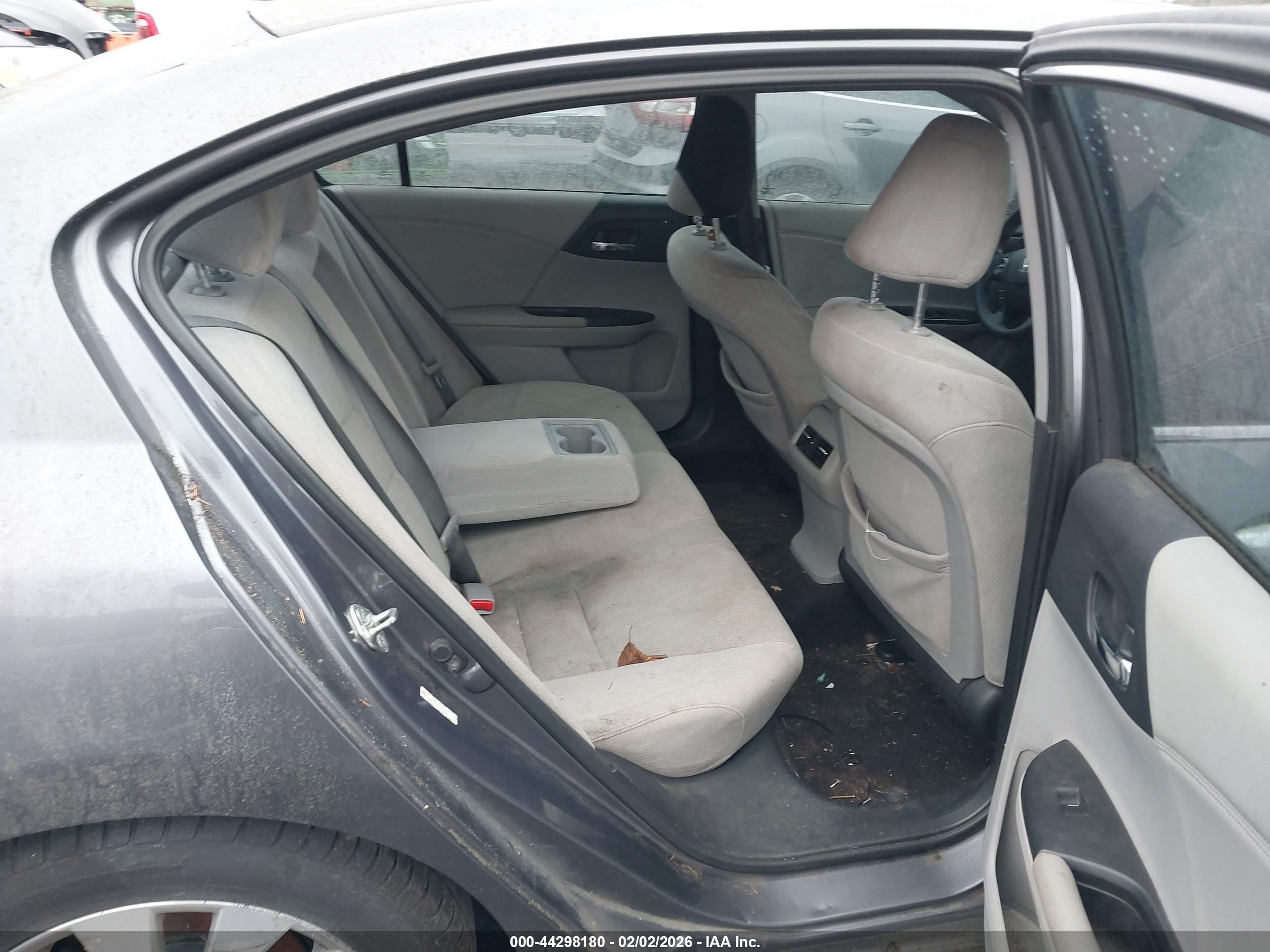HONDA ACCORD image 8