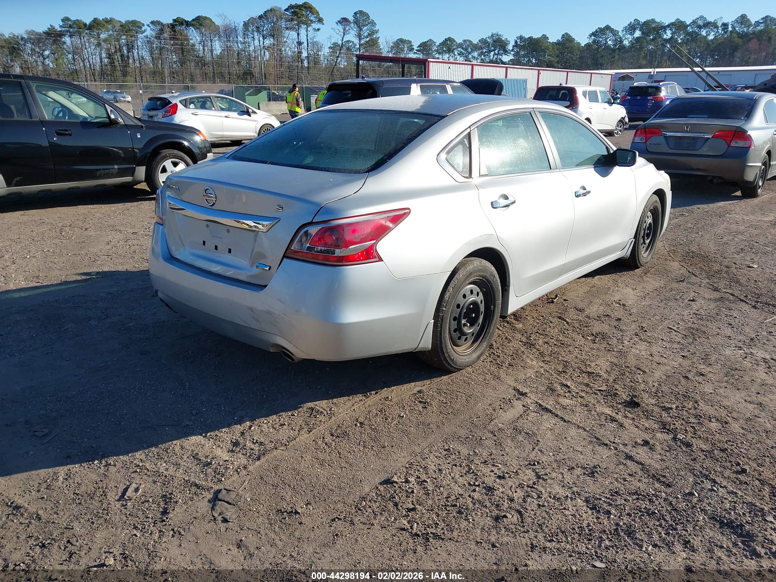 NISSAN ALTIMA image 4