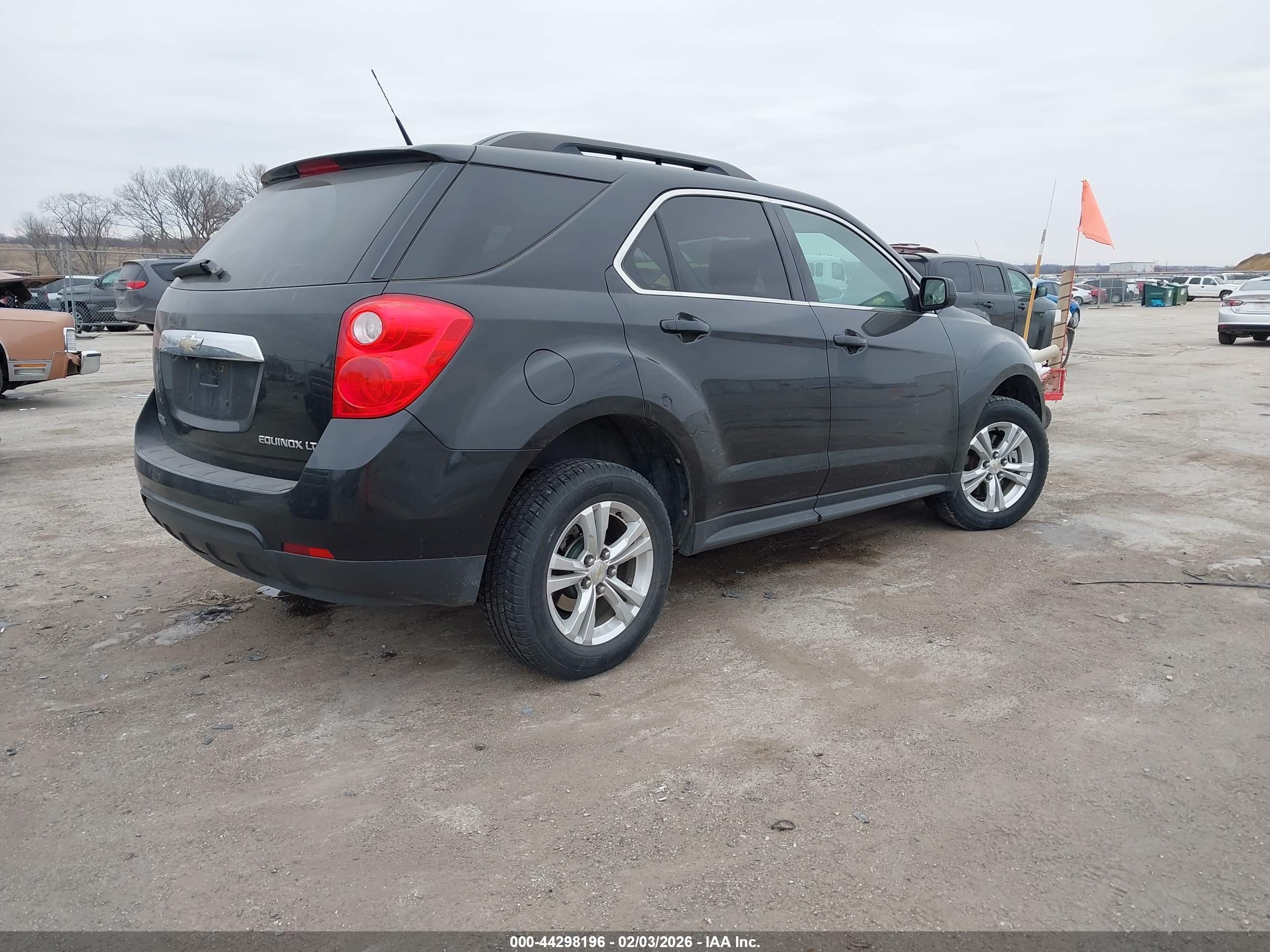 CHEVROLET EQUINOX image 4
